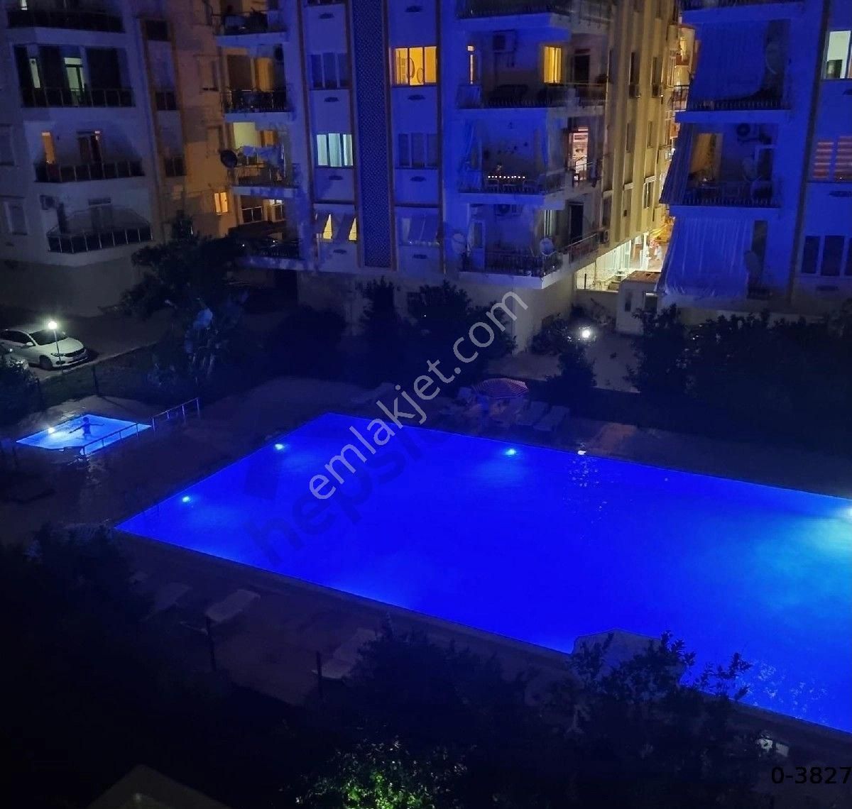 Konyaaltı Hurmada Havuzlu 3+1 Ayrı Mutfaklı Eşyalı Kiralık Daire - Görsel 10