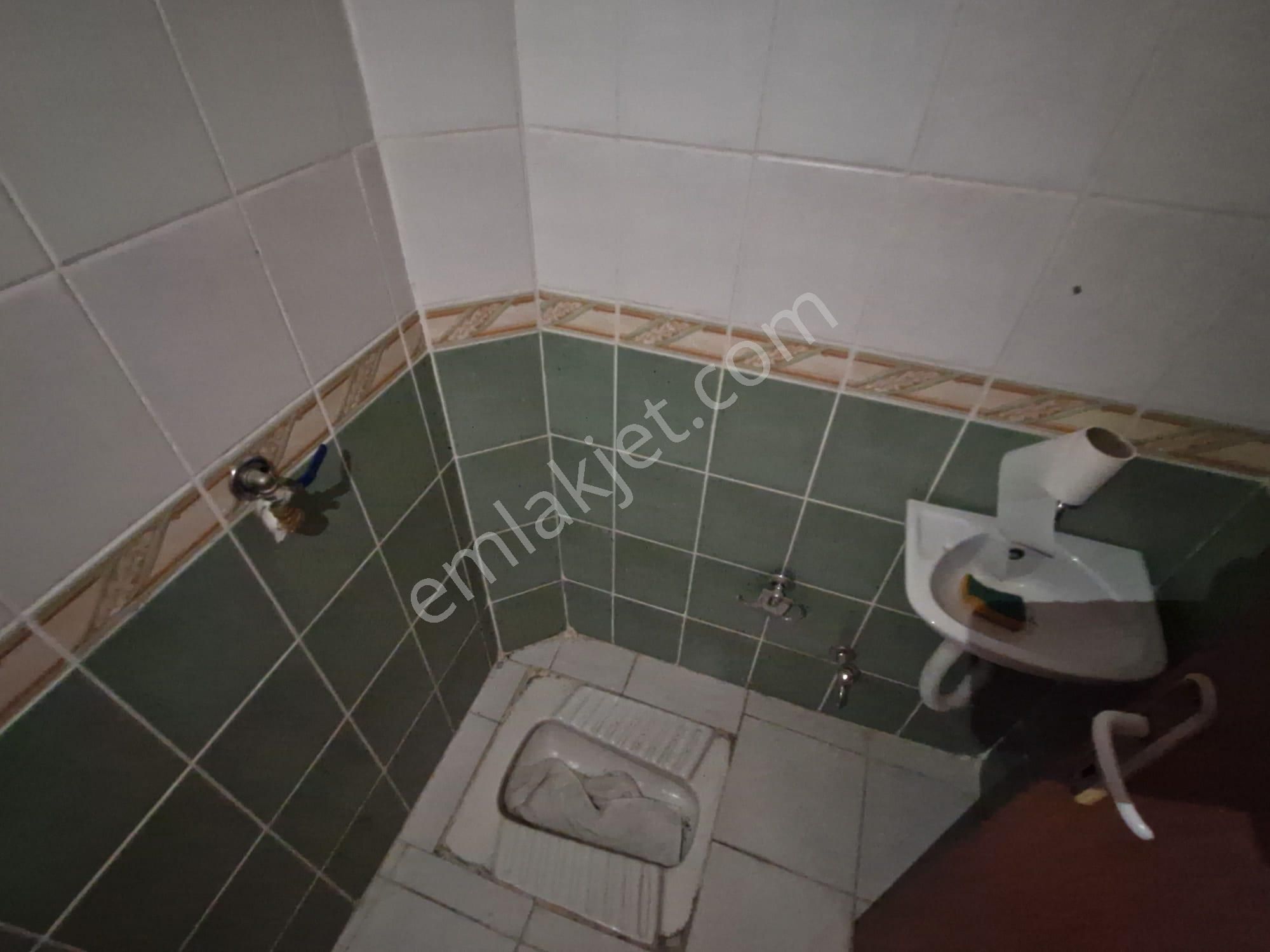 Birlik Mahallesi 393. Cadde Üzerinde Ara Kat Boş Satılık 3+1 Kupon Daire.......... - Görsel 25