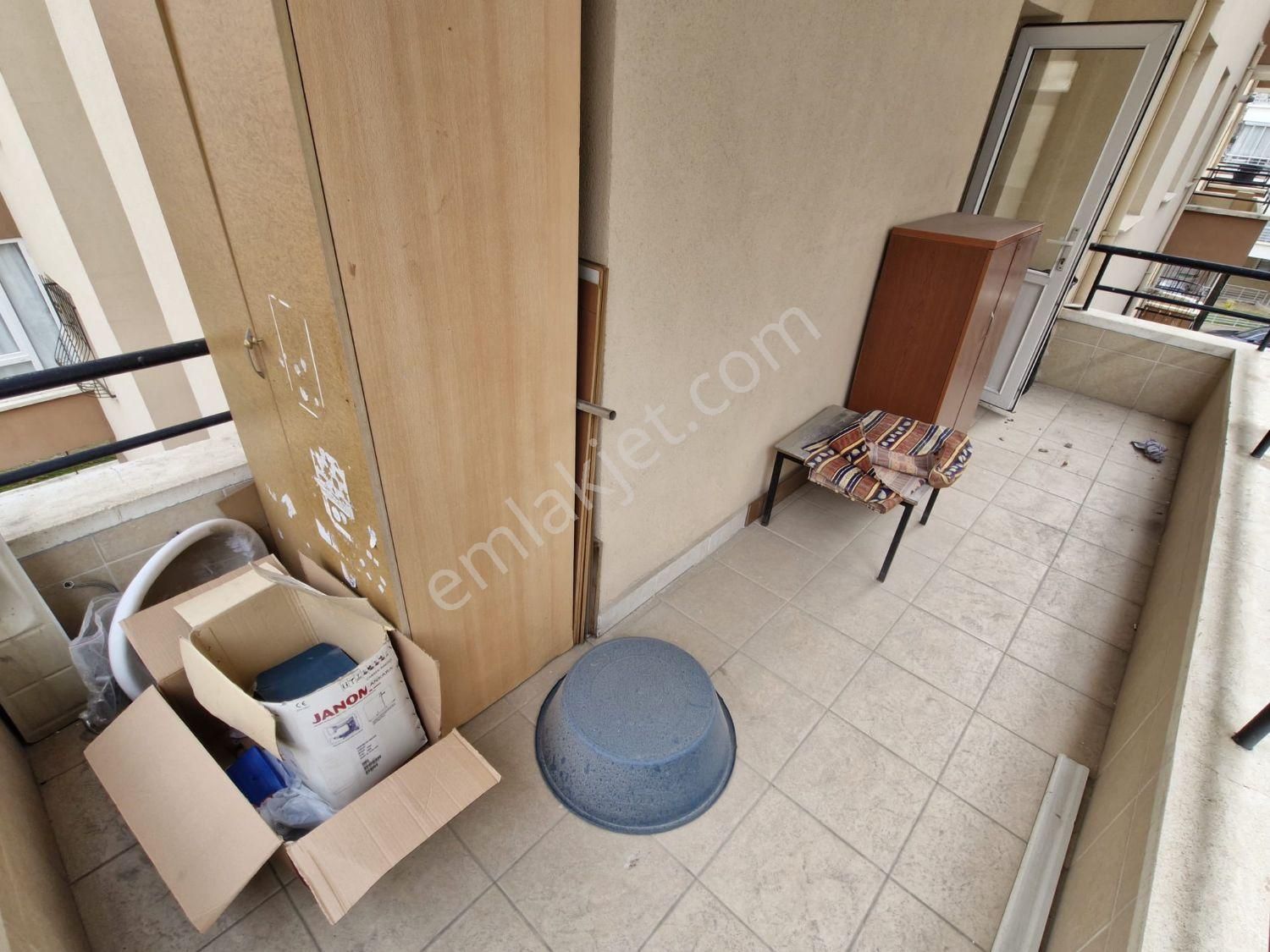 Birlik Mahallesi 393. Cadde Üzerinde Ara Kat Boş Satılık 3+1 Kupon Daire.......... - Görsel 22