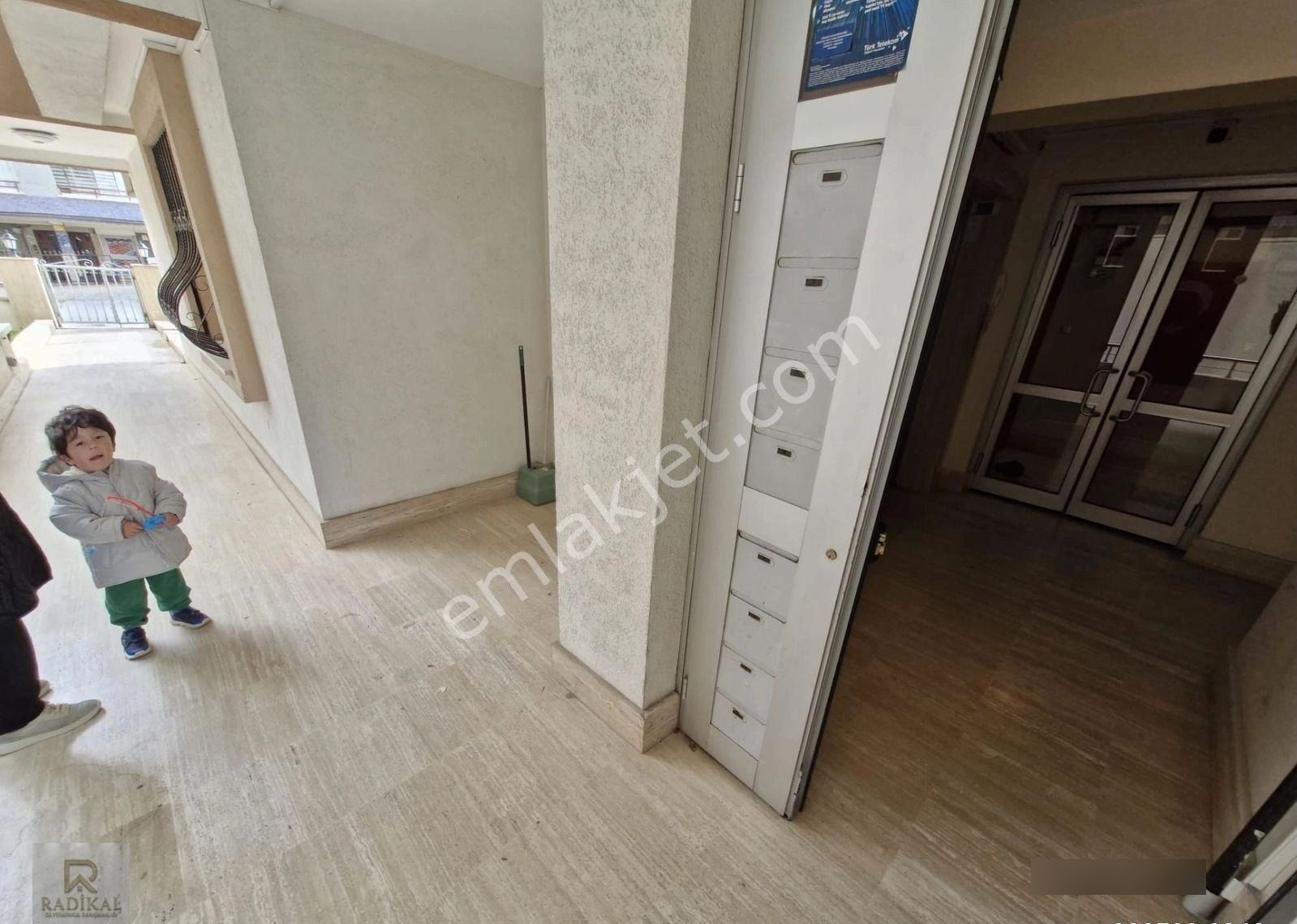 Birlik Mahallesi 472. Sokakta Düz Giriş 3+1 Satılık Kupon Daire........ - Görsel 17