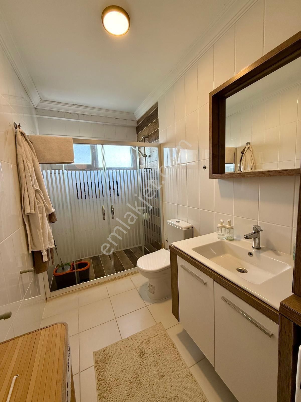 Değirmendere Mahallesinde Havuzlu Elit Doğalgazlı Sitede 2+1 Deniz Manzaralı Daire - Görsel 8