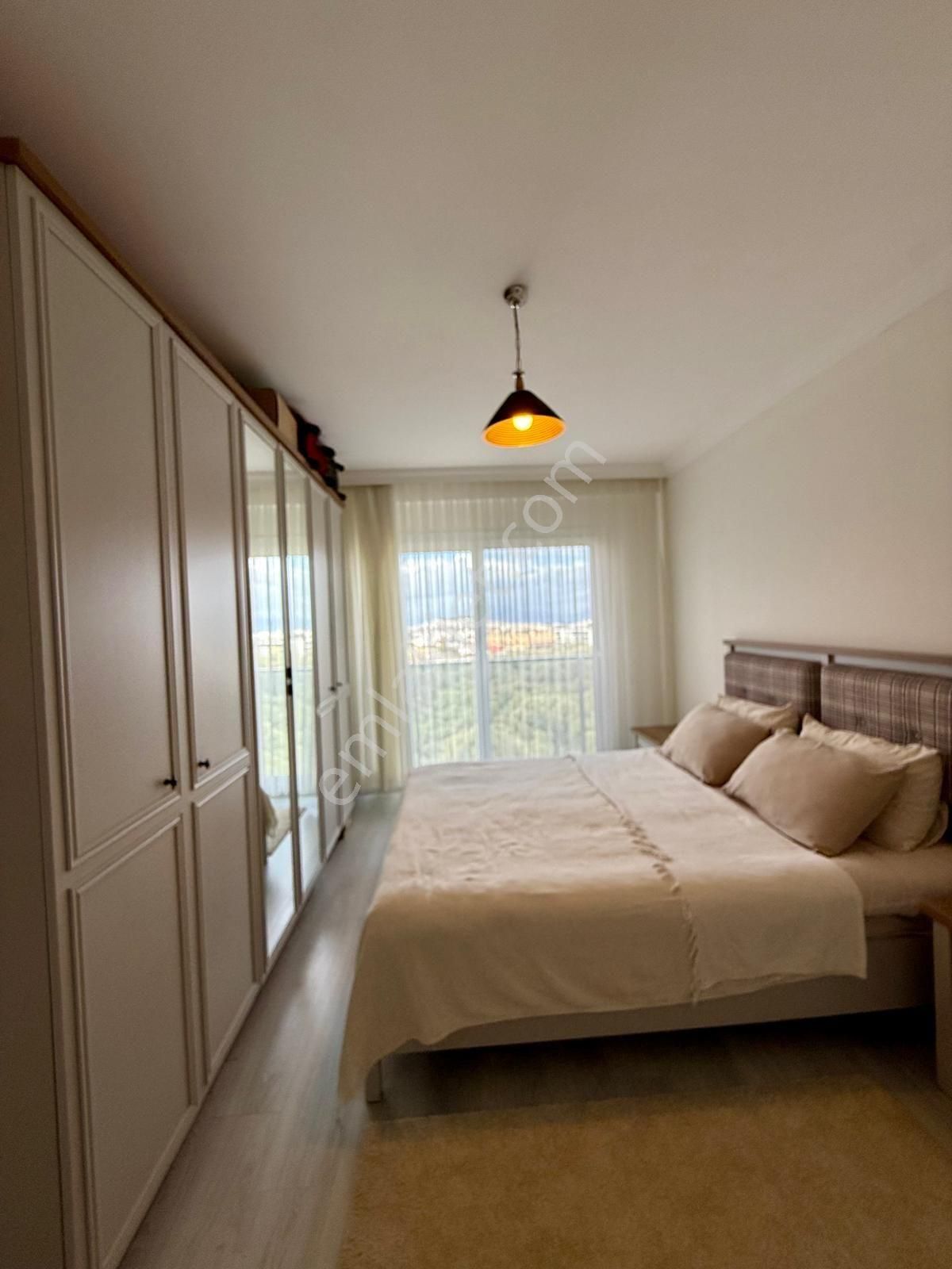 Değirmendere Mahallesinde Havuzlu Elit Doğalgazlı Sitede 2+1 Deniz Manzaralı Daire - Görsel 5