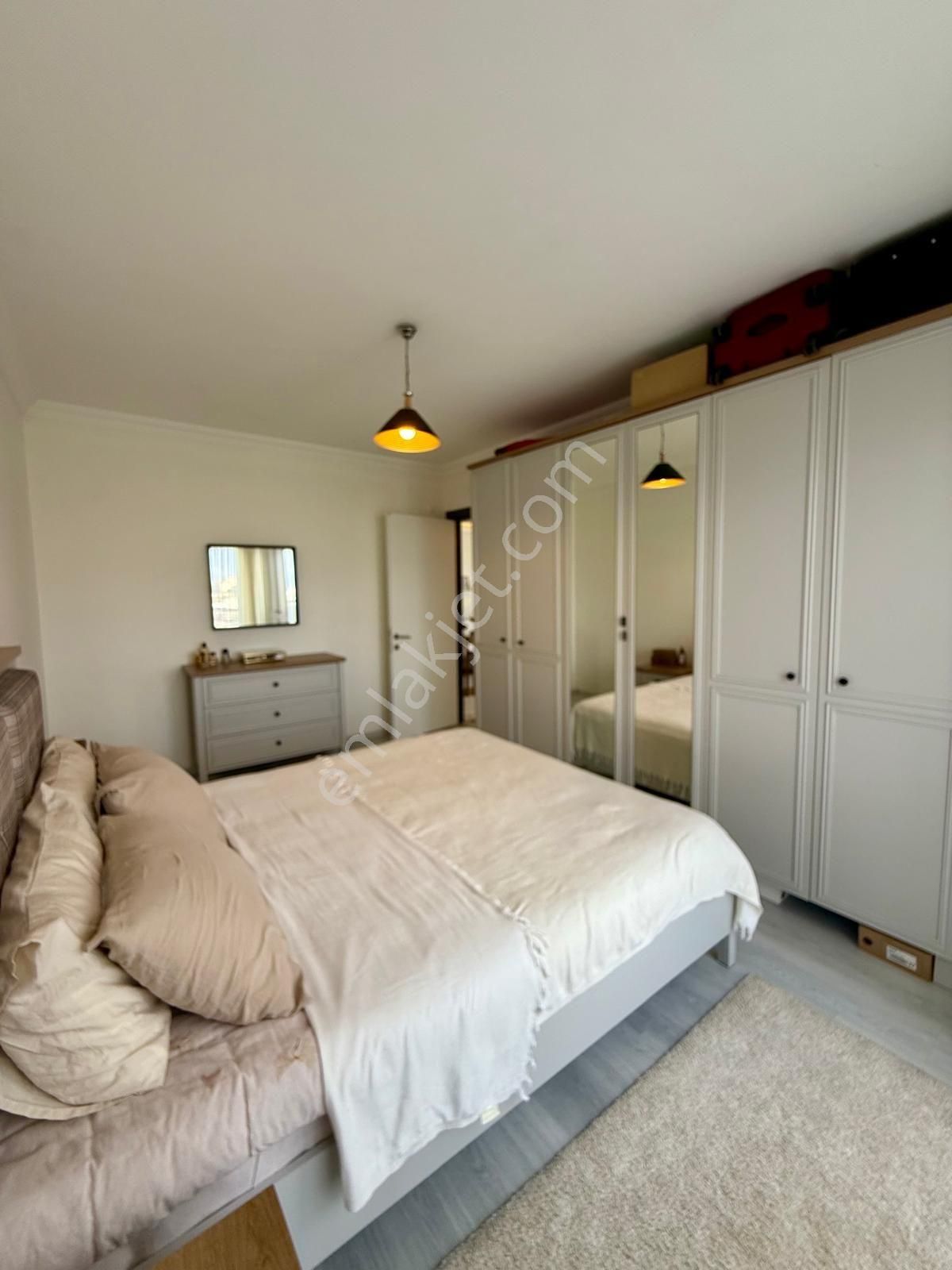 Değirmendere Mahallesinde Havuzlu Elit Doğalgazlı Sitede 2+1 Deniz Manzaralı Daire - Görsel 6