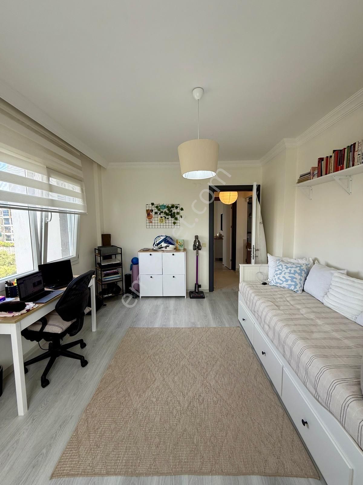 Değirmendere Mahallesinde Havuzlu Elit Doğalgazlı Sitede 2+1 Deniz Manzaralı Daire - Görsel 14