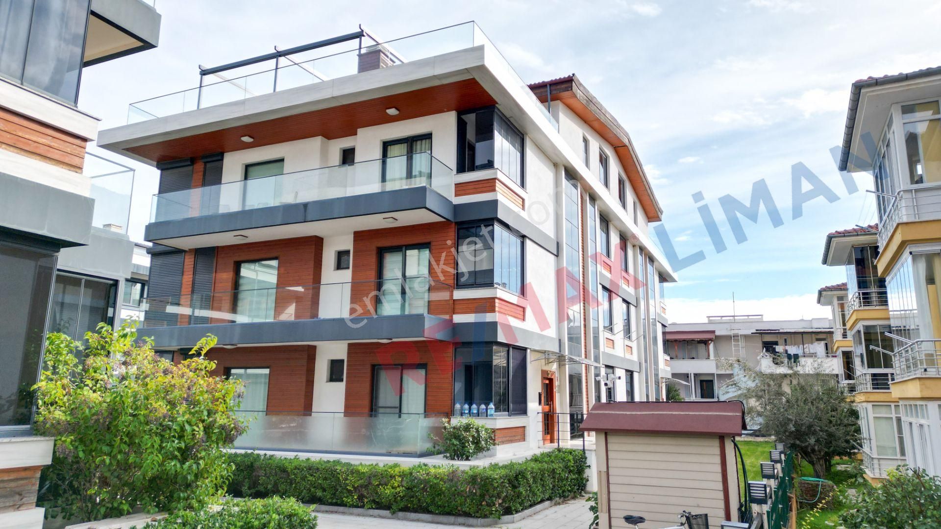Edremit Altınoluk Adra'da 4+1 Denize Yakın Kiralık Dublex Daire