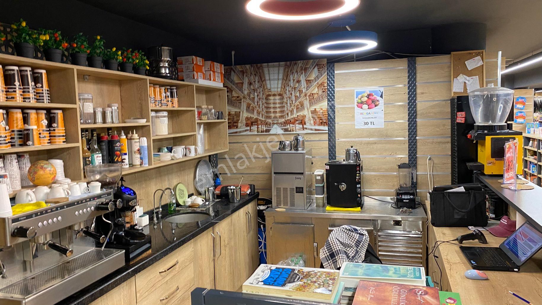 Tramvay Caddesi Üzerinde Devren Kiralık Dükkan - Görsel 23