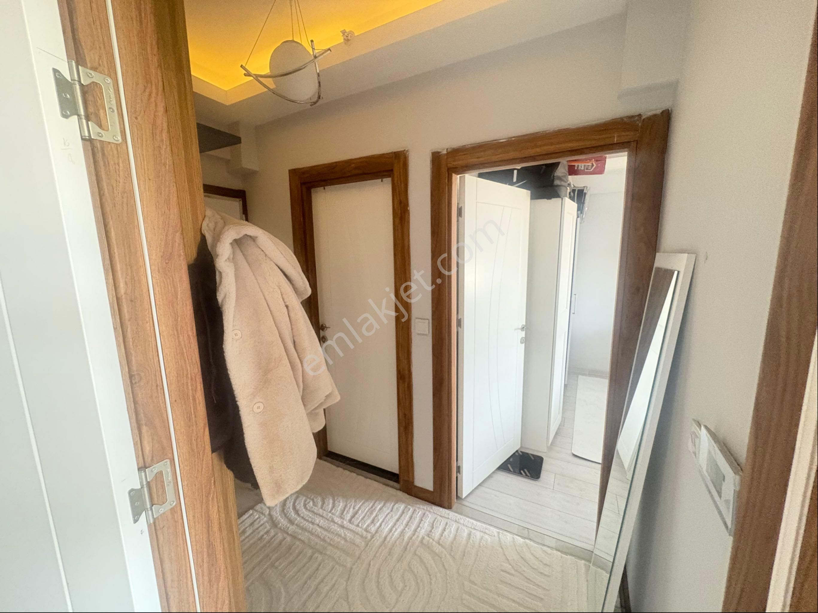 Azur Gayrimenkulden Havuzlu Güvenlikli Sitede Satılık 1+1 Daire - Görsel 12