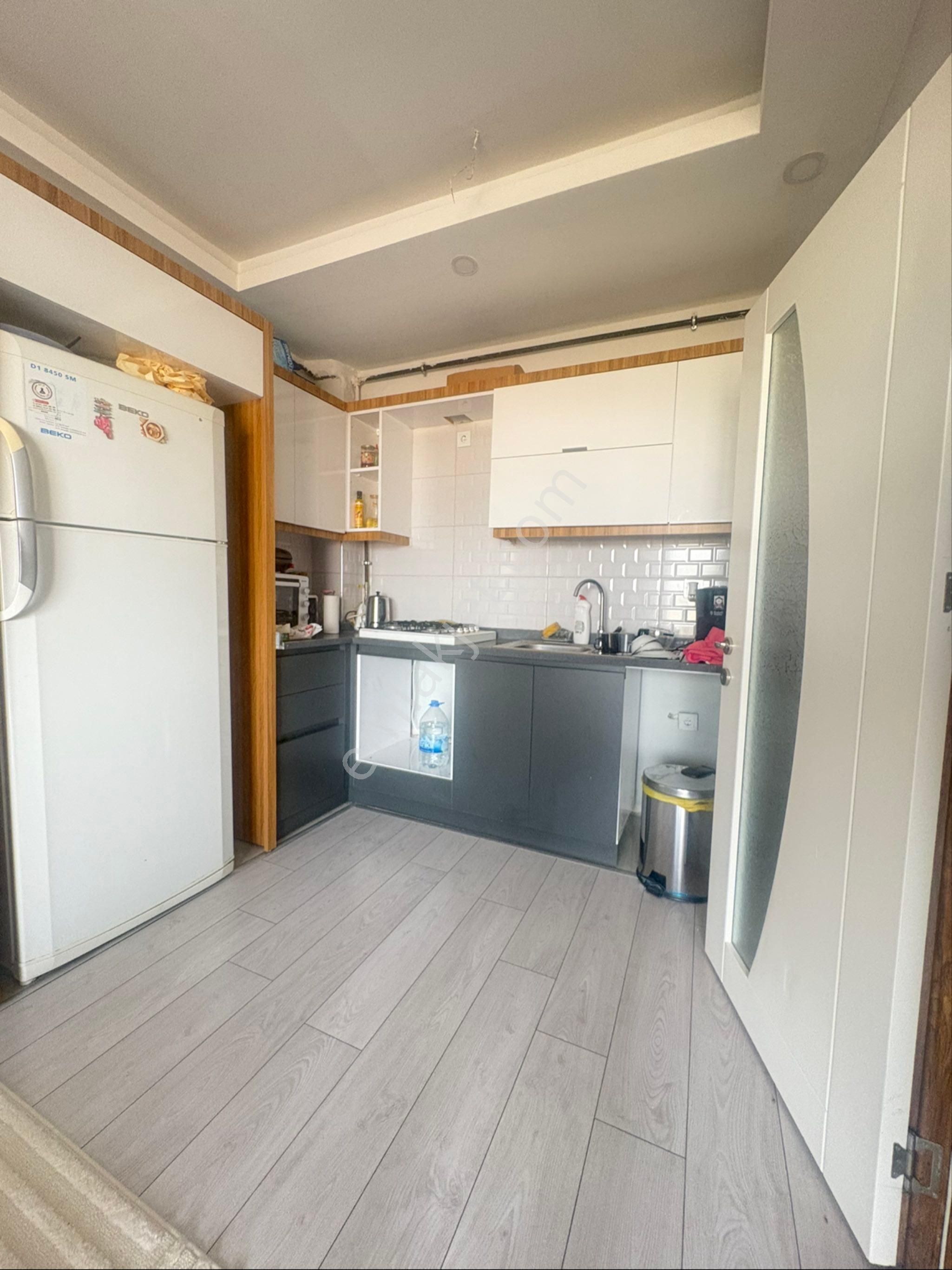 Azur Gayrimenkulden Havuzlu Güvenlikli Sitede Satılık 1+1 Daire - Görsel 19