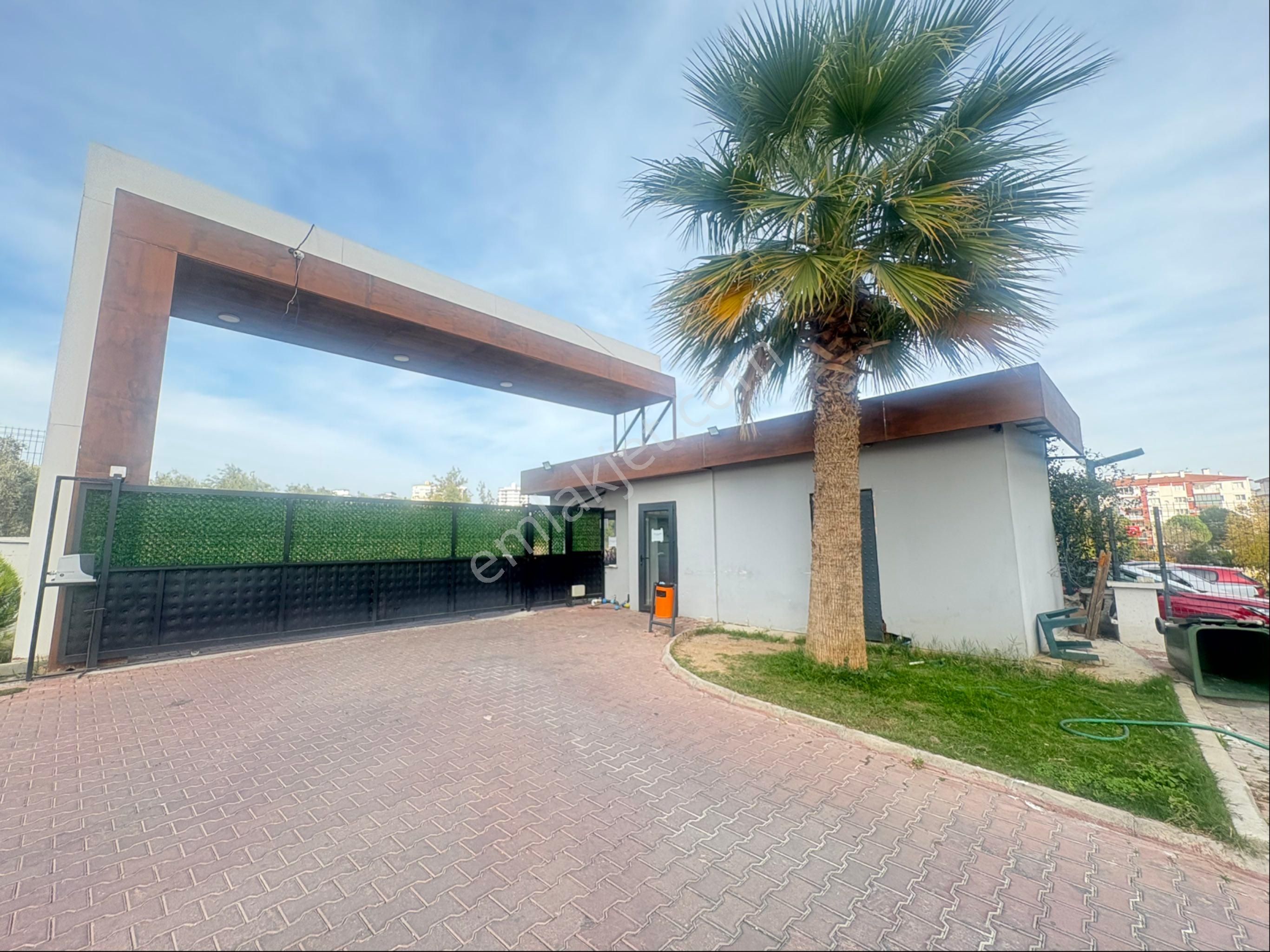 Azur Gayrimenkulden Havuzlu Güvenlikli Sitede Satılık 1+1 Daire - Görsel 30