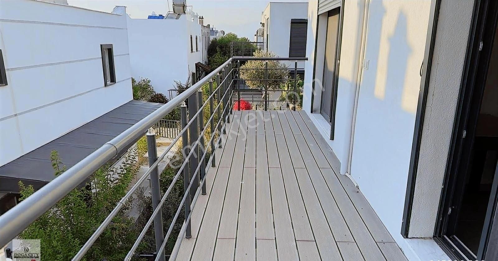 Eskada Deniz Manzaralı 2 Adet 2+1 Full Eşyalı Satılık Daire - Görsel 9