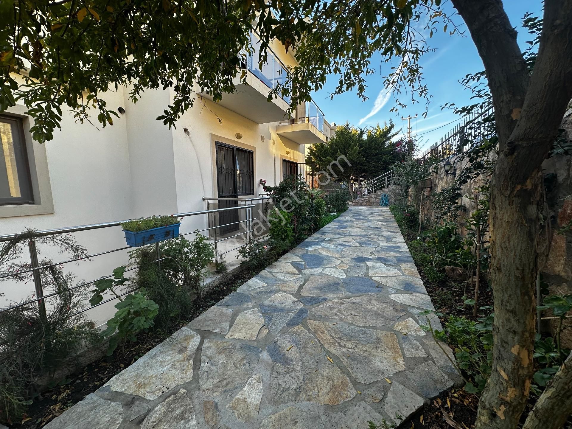 Bodrum Kumbahçede Kısmi Deniz Manzaralı Dubleks Daire - Görsel 35