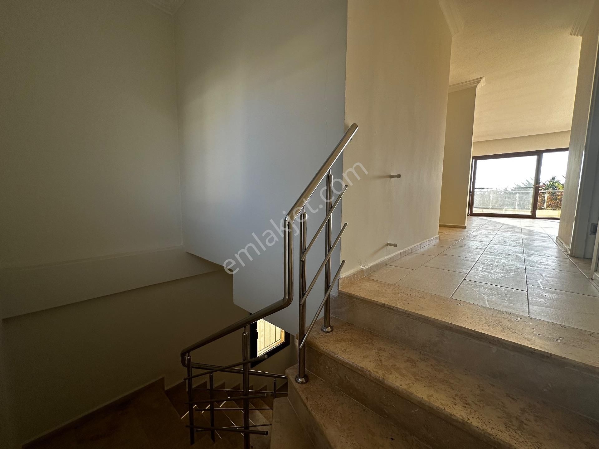 Bodrum Kumbahçede Kısmi Deniz Manzaralı Dubleks Daire - Görsel 18