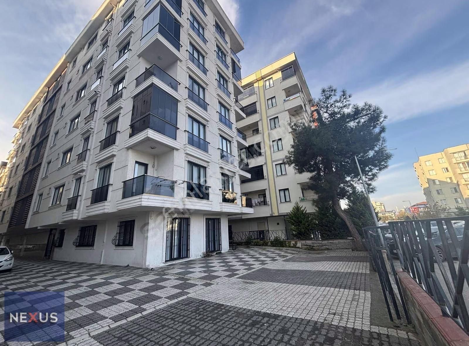 Sultanbeyli Merkezde Ferah 2+1 Kiralık Daire - Görsel 11