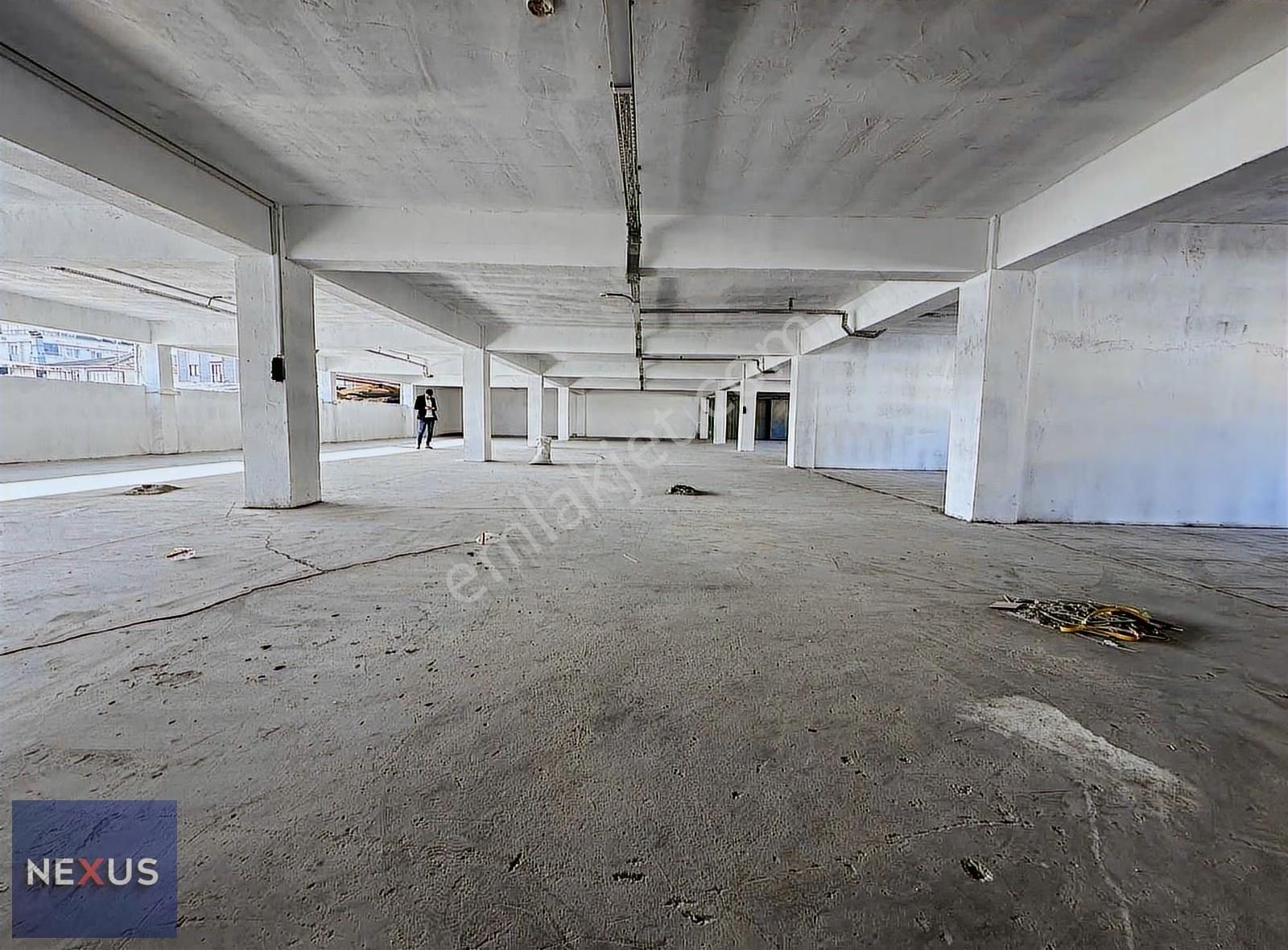 Sancaktepe'de Kiralık 800 M2 Depo&antrepo - Görsel 3