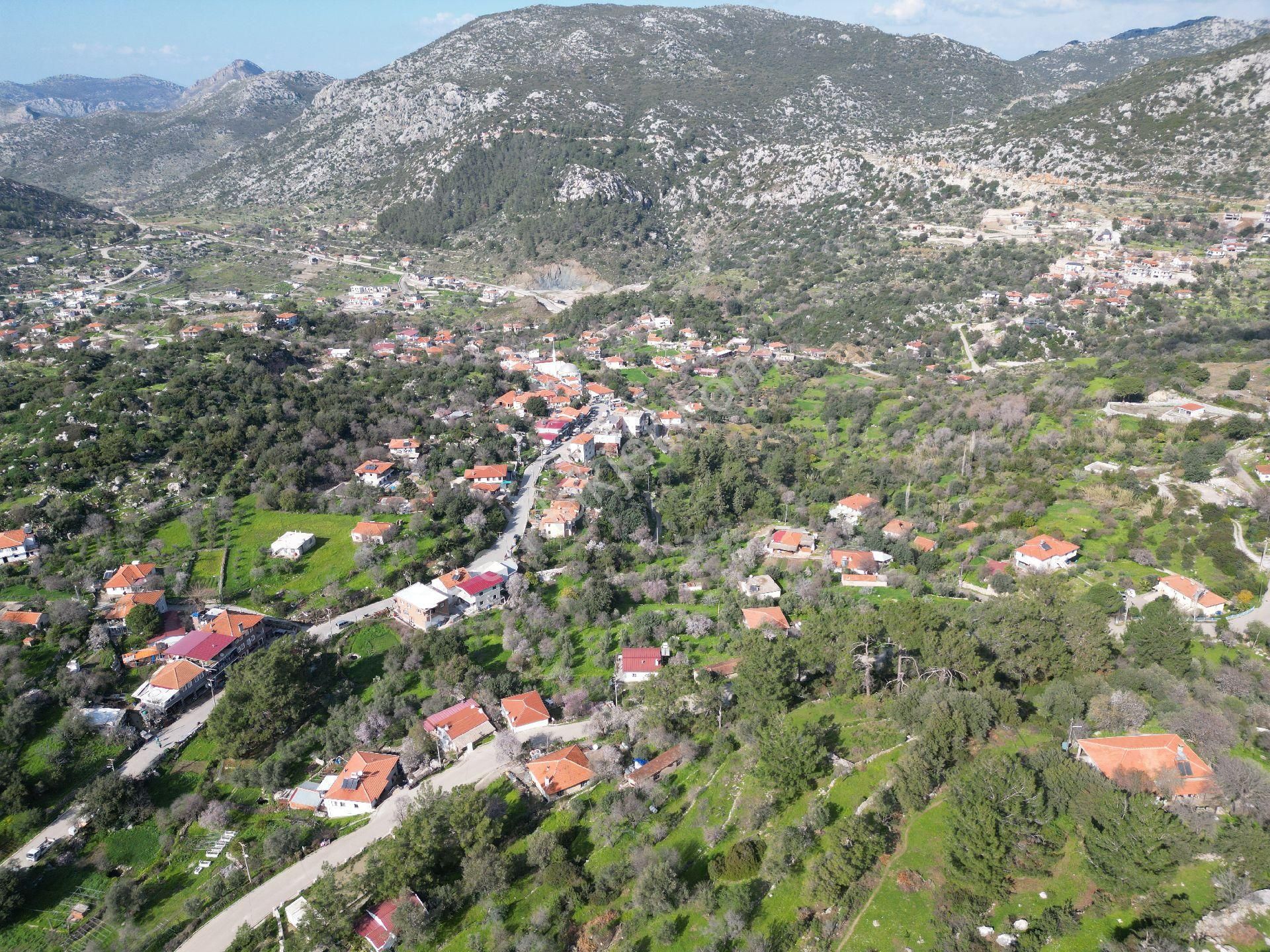 Joker: Marmaris Söğüt Merkezde Satılık Köy Evi - Görsel 6