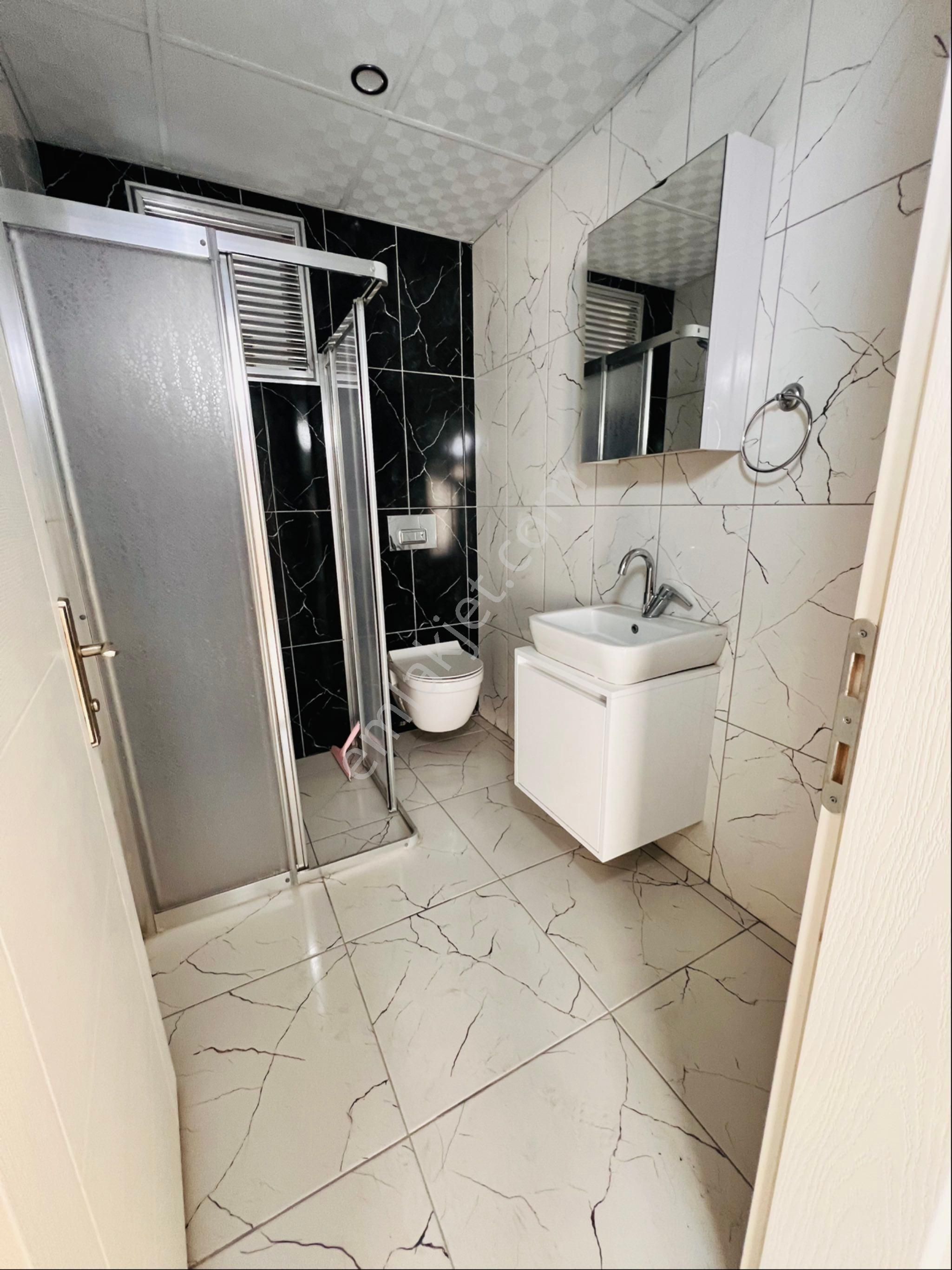 Çarşıda Teraslı Dubleks Yerden Isıtmalı Sıfır Ayarında - Görsel 18