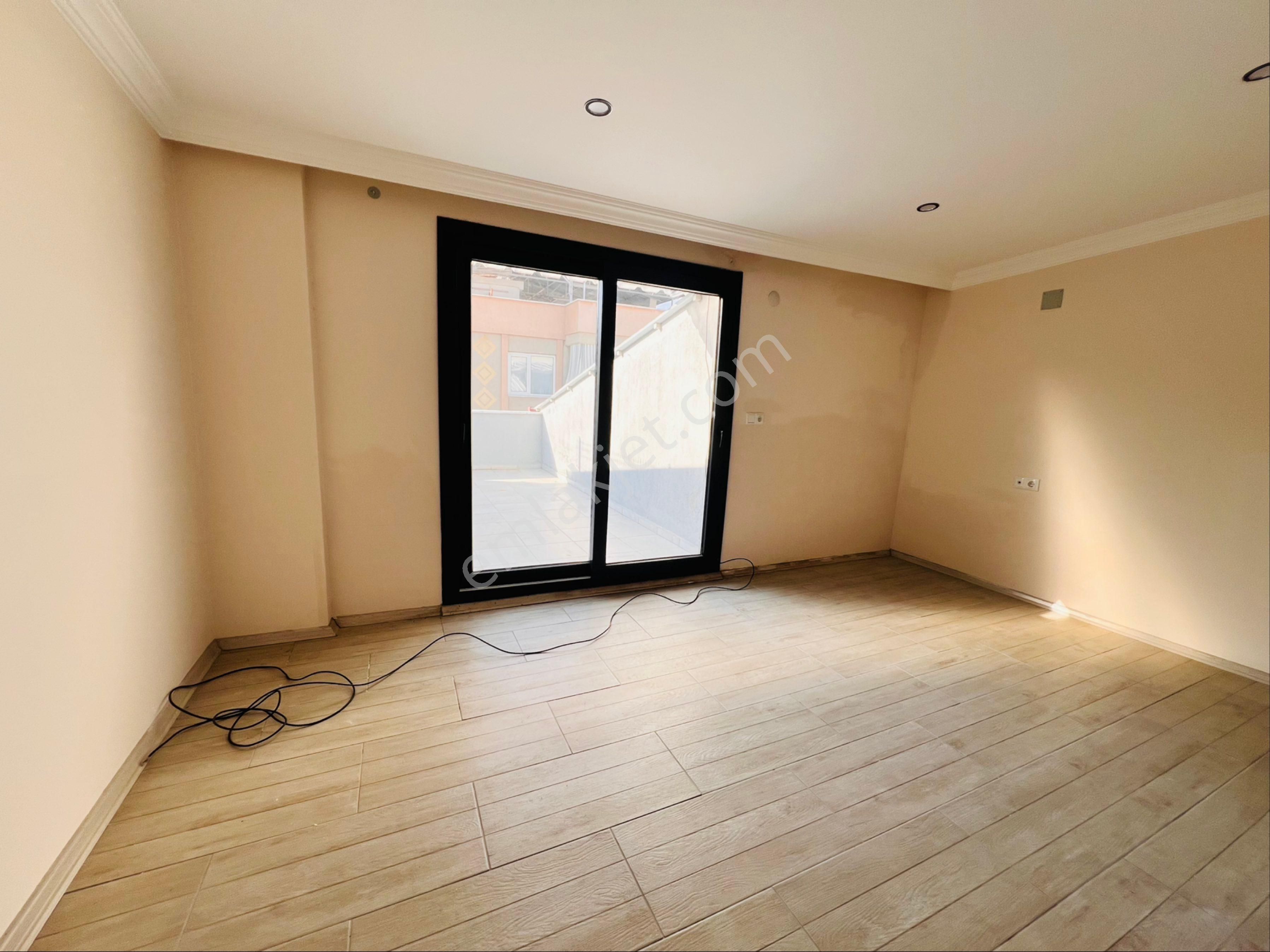 Çarşıda Teraslı Dubleks Yerden Isıtmalı Sıfır Ayarında - Görsel 2