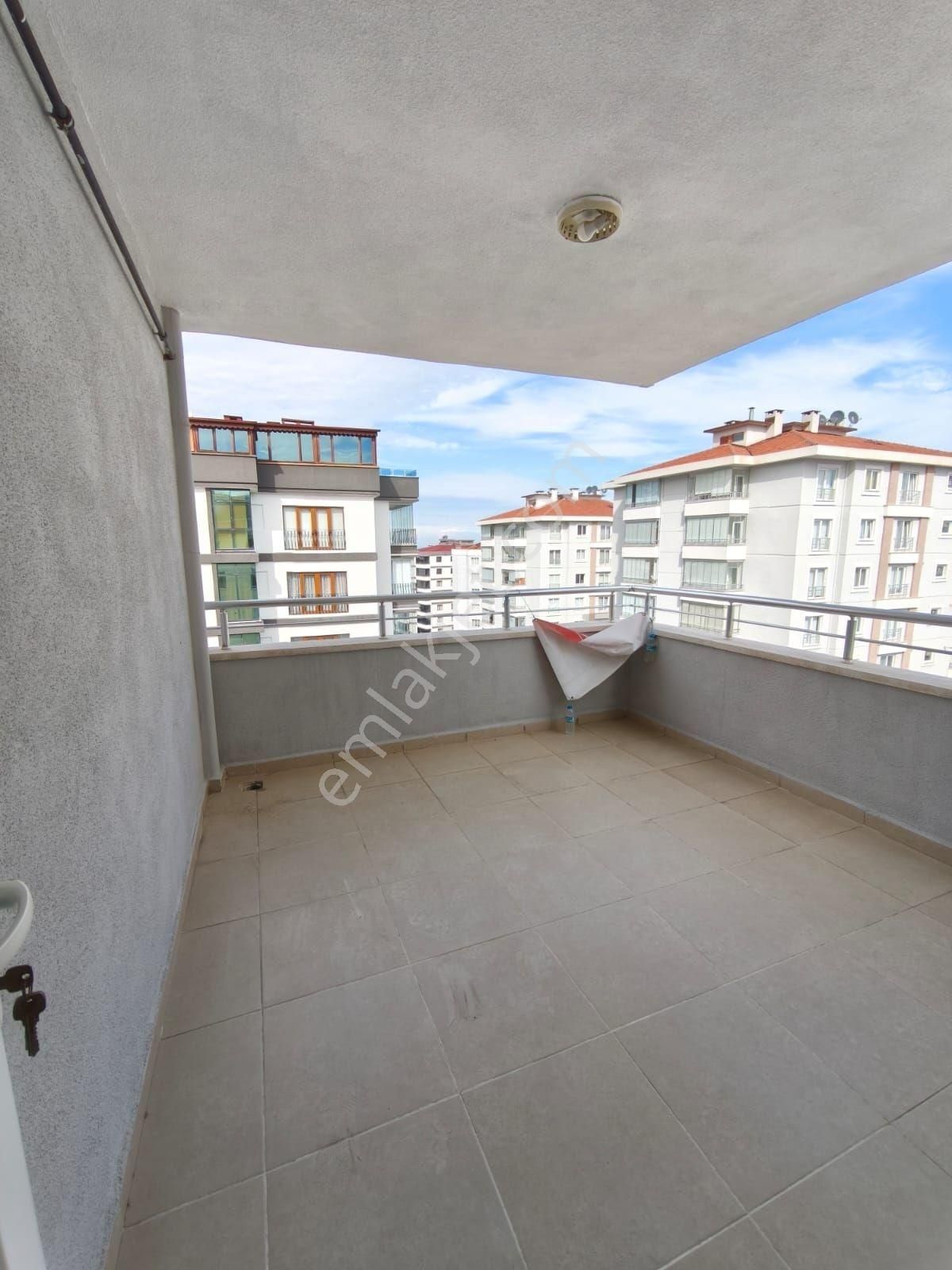 Truva'dan Vatan Caddesine Yakın 3+1 Satılık Daire - Görsel 14