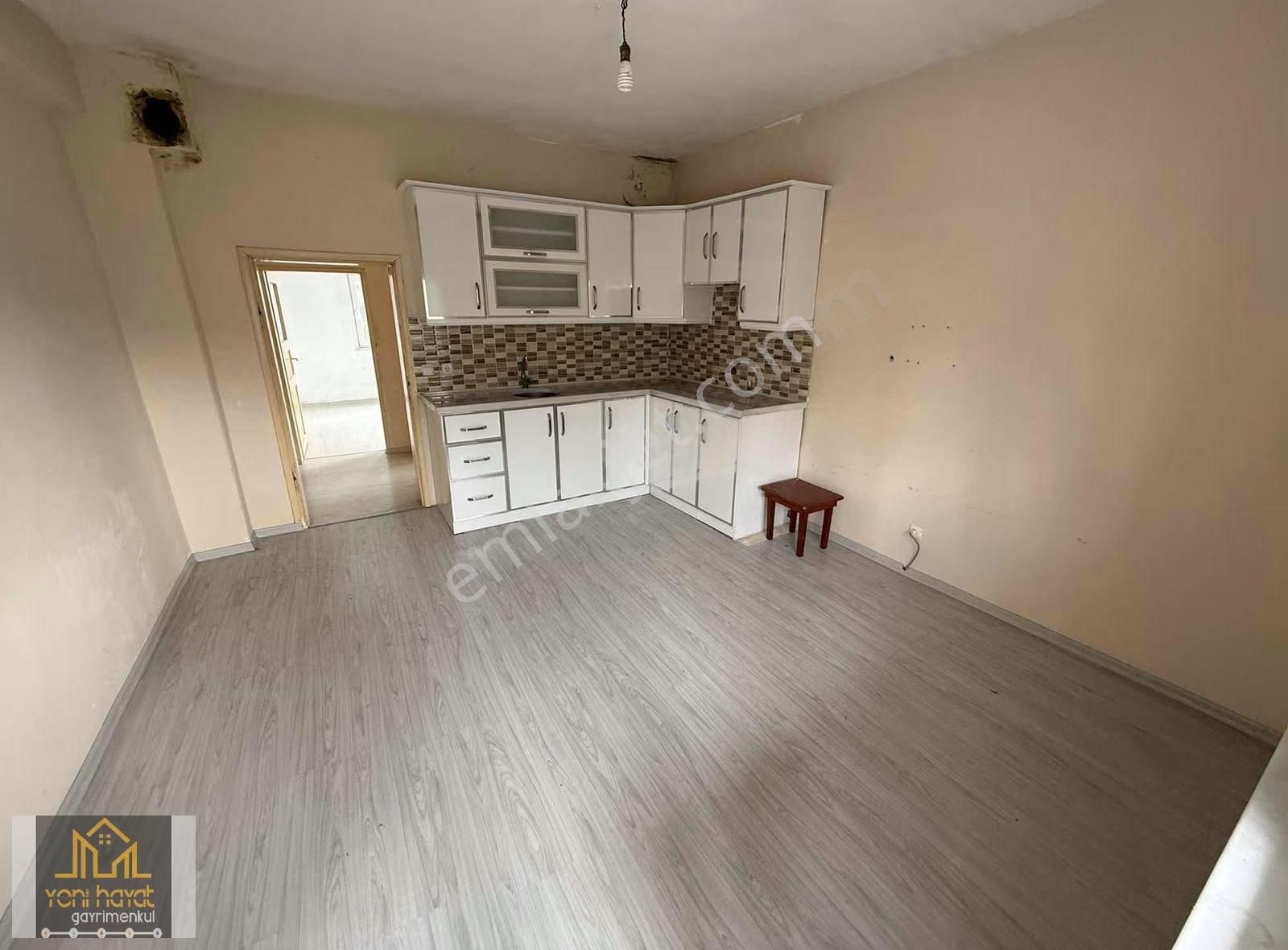 Tekkeköy Yaylagerişde Yola Cephe Satılık 2 Katlı Ev Ve Tarlası - Görsel 7