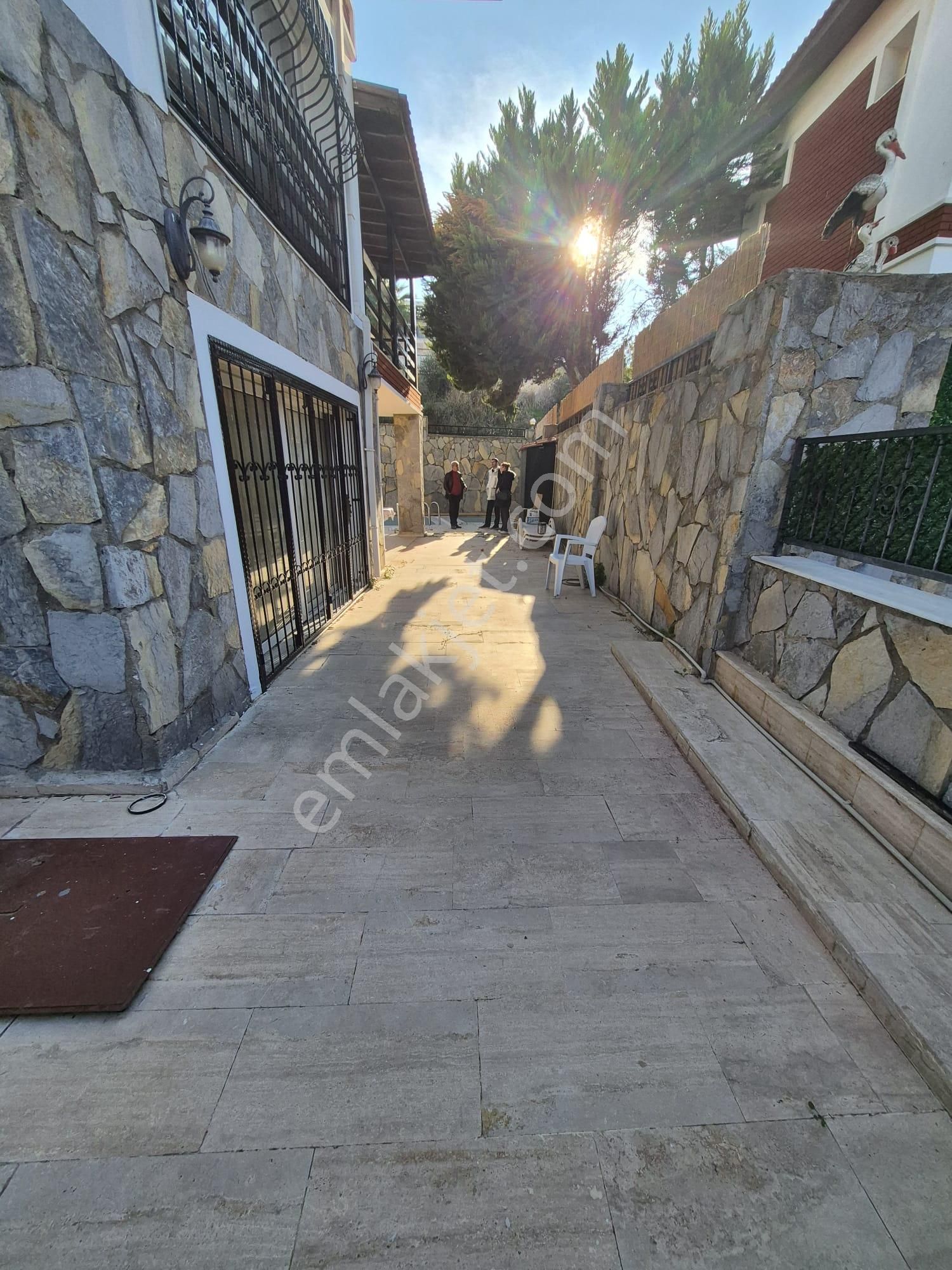 Adamarka’dan | Kuşadası Hacıfeyzullah Mah. Satılık 7+1 Villa - Görsel 27