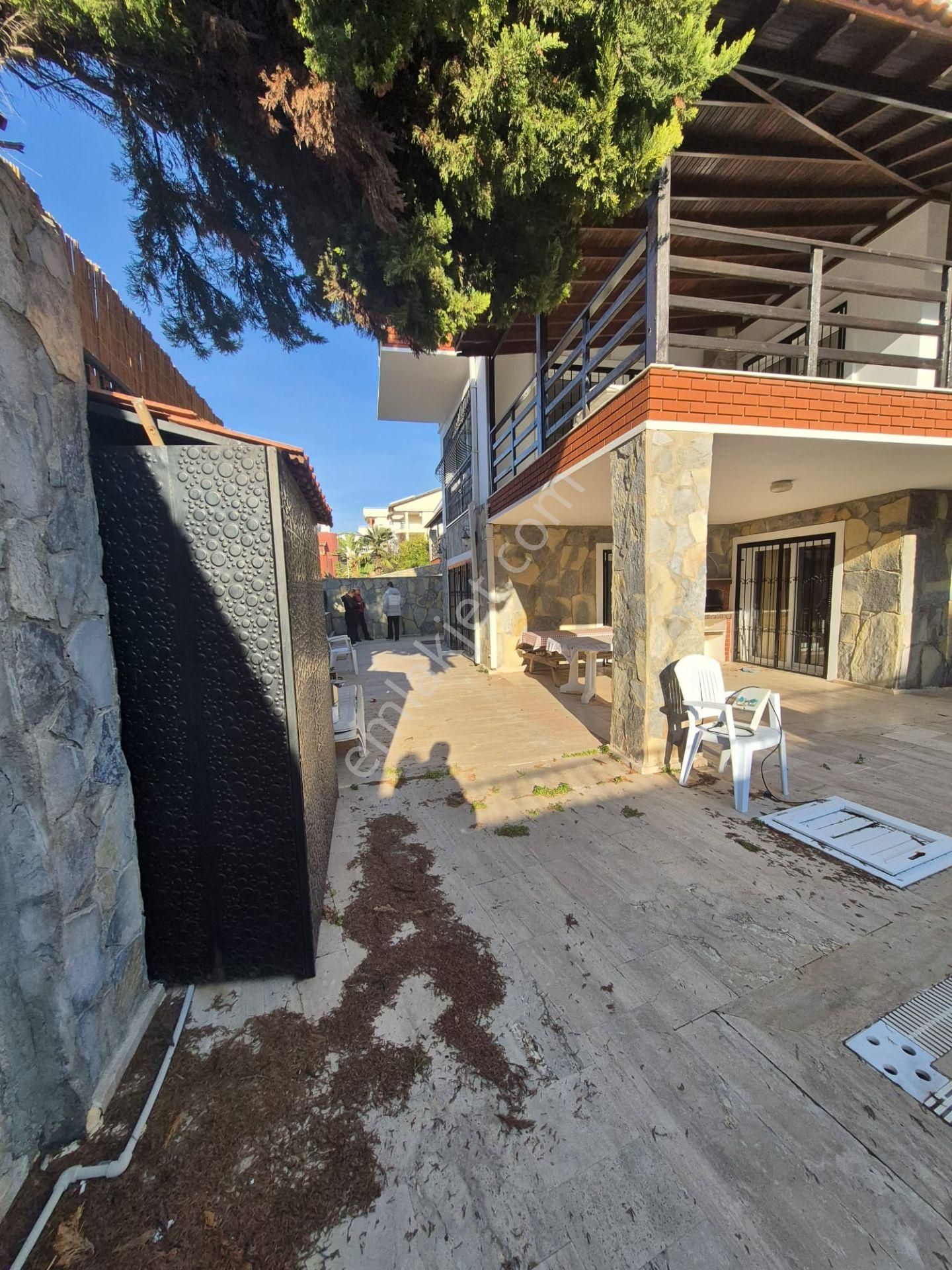 Adamarka’dan | Kuşadası Hacıfeyzullah Mah. Satılık 7+1 Villa - Görsel 28