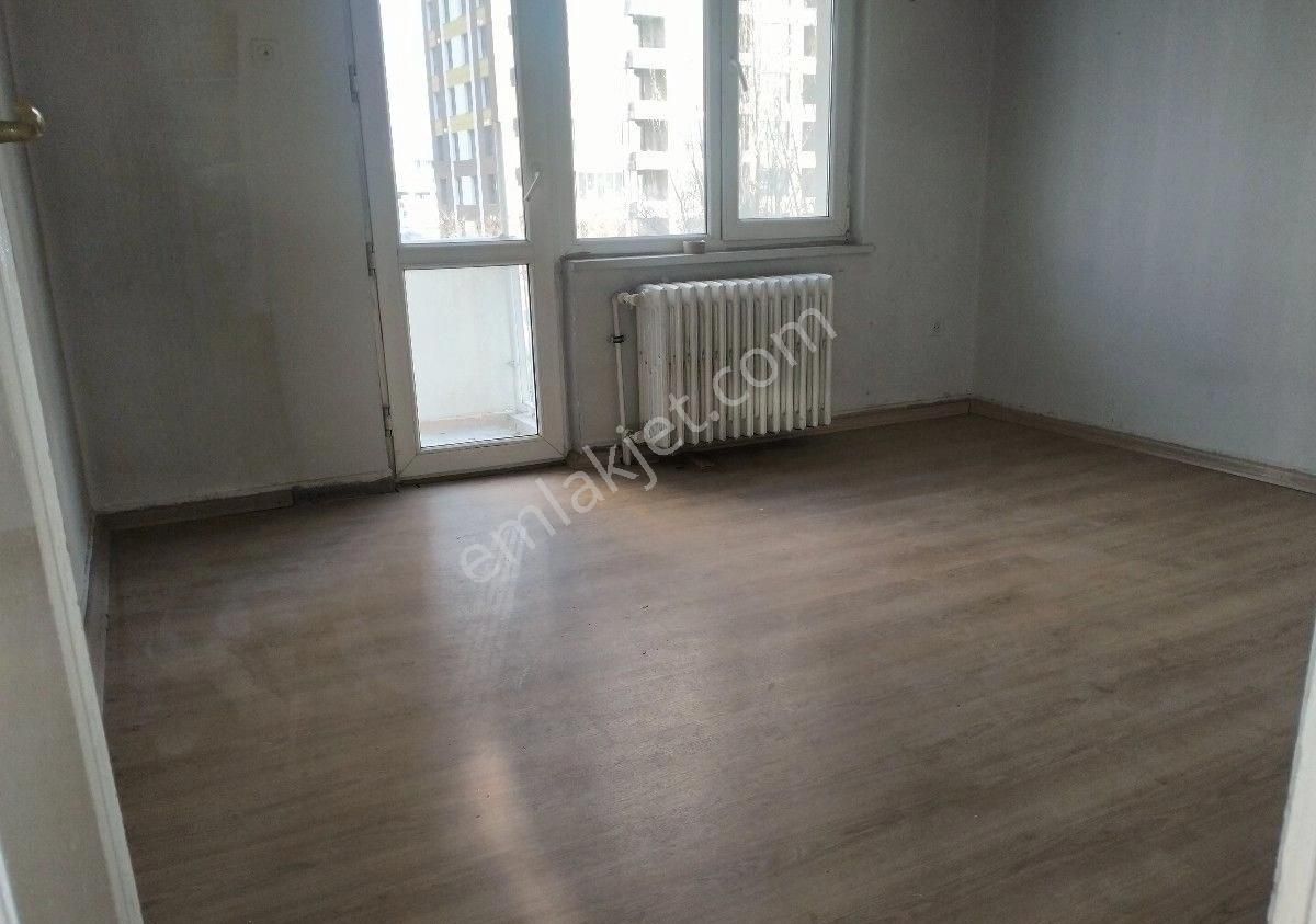 Zeliş Emlak'tan Yenimahalle Y.kemalde 3.kat (arakat) Kombili Şehir Hastanesi Ve Aybü Yakını - Görsel 15