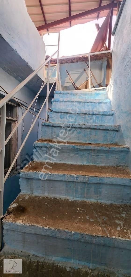 Tire Prestijden Çarşı Merkez Yakın Ulucamide Satılık Müstakil Ev - Görsel 13