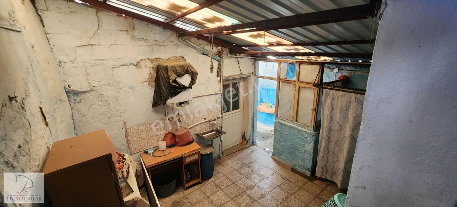 Tire Prestijden Çarşı Merkez Yakın Ulucamide Satılık Müstakil Ev - Görsel 4