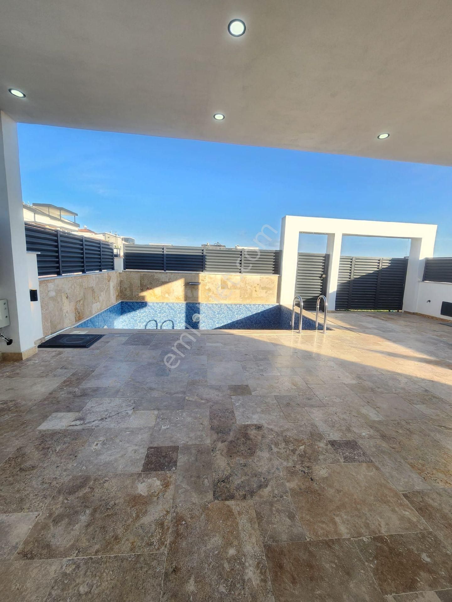 Didim'de Satılık Fırsat Müstakil Sıfır Havuzlu Villa - Görsel 7