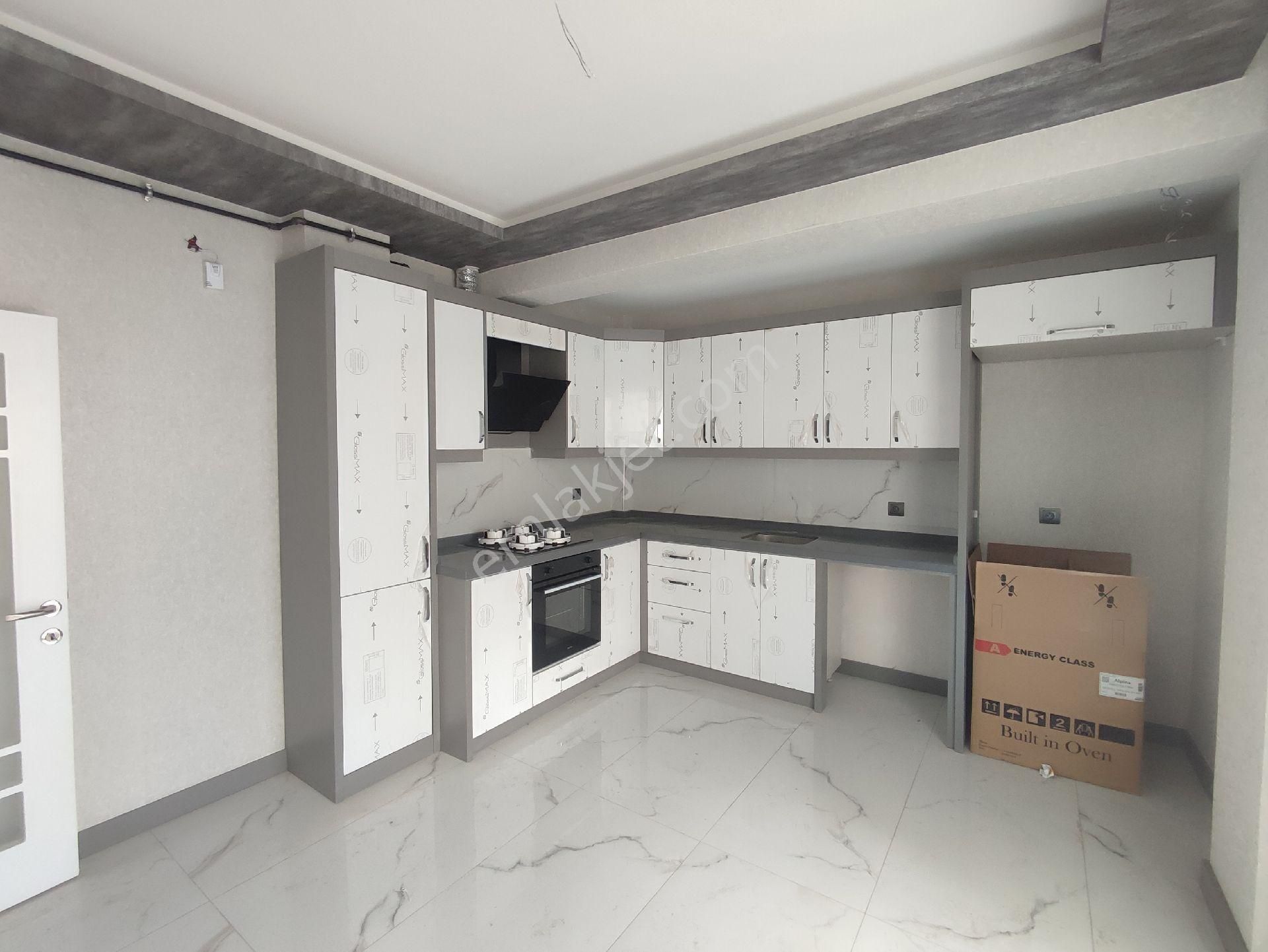 Ayaş Yolu Yakını 4+1 Lüks Daire