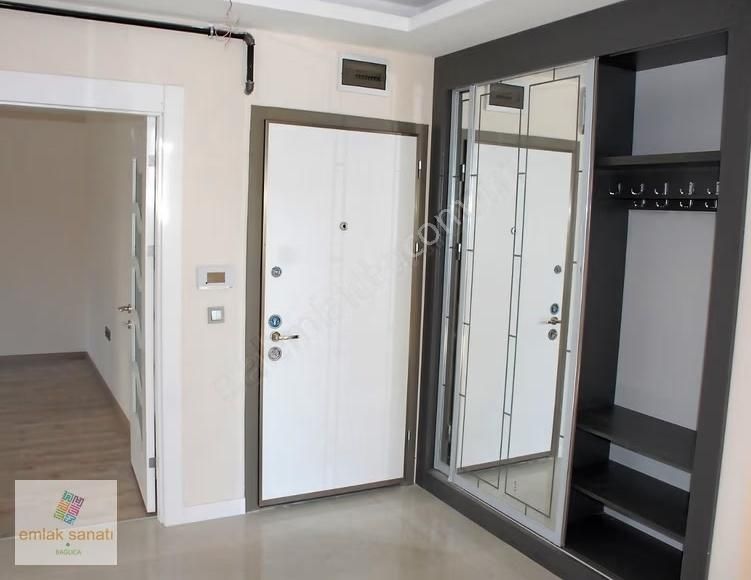 Bağlıcada Merkezi Konum Lüks Satılık 4+1 Daire - Görsel 2