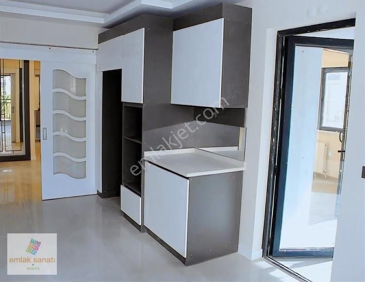 Bağlıcada Merkezi Konum Lüks Satılık 4+1 Daire - Görsel 20