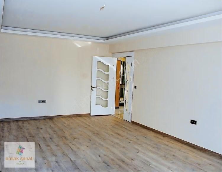 Bağlıcada Merkezi Konum Lüks Satılık 4+1 Daire - Görsel 24