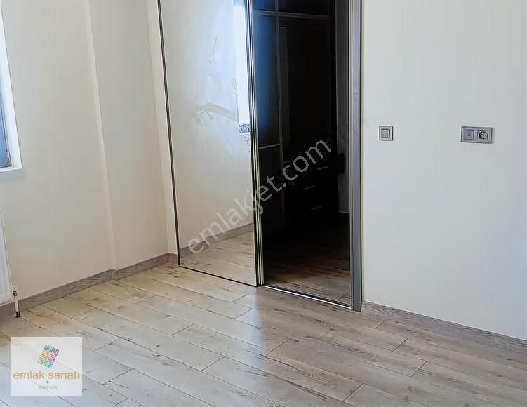 Bağlıcada Merkezi Konum Lüks Satılık 4+1 Daire - Görsel 15