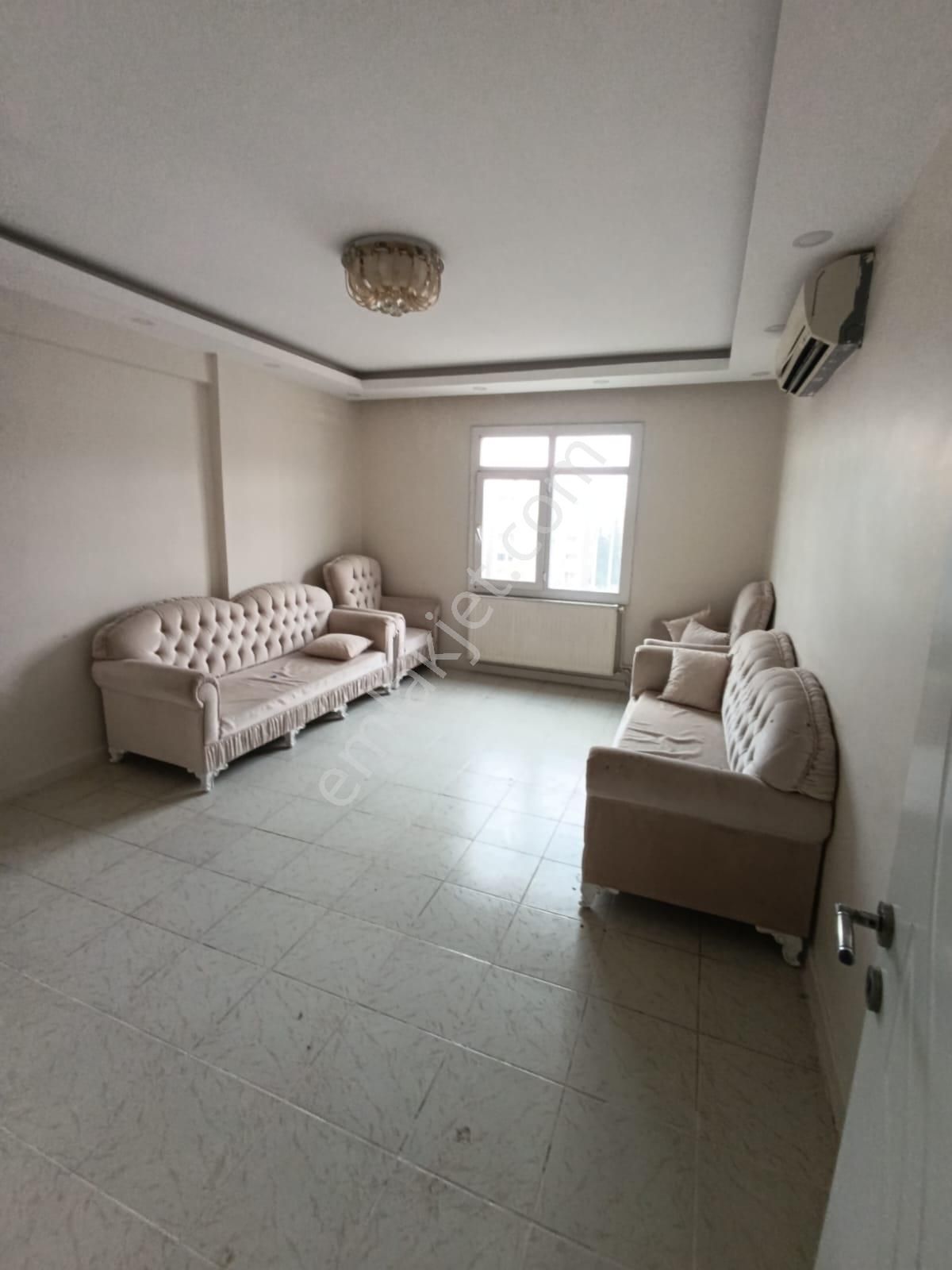 Uygun Emlaktan Köylükentte 5. Kat 4 Oda Kiralık Daire - Görsel 14