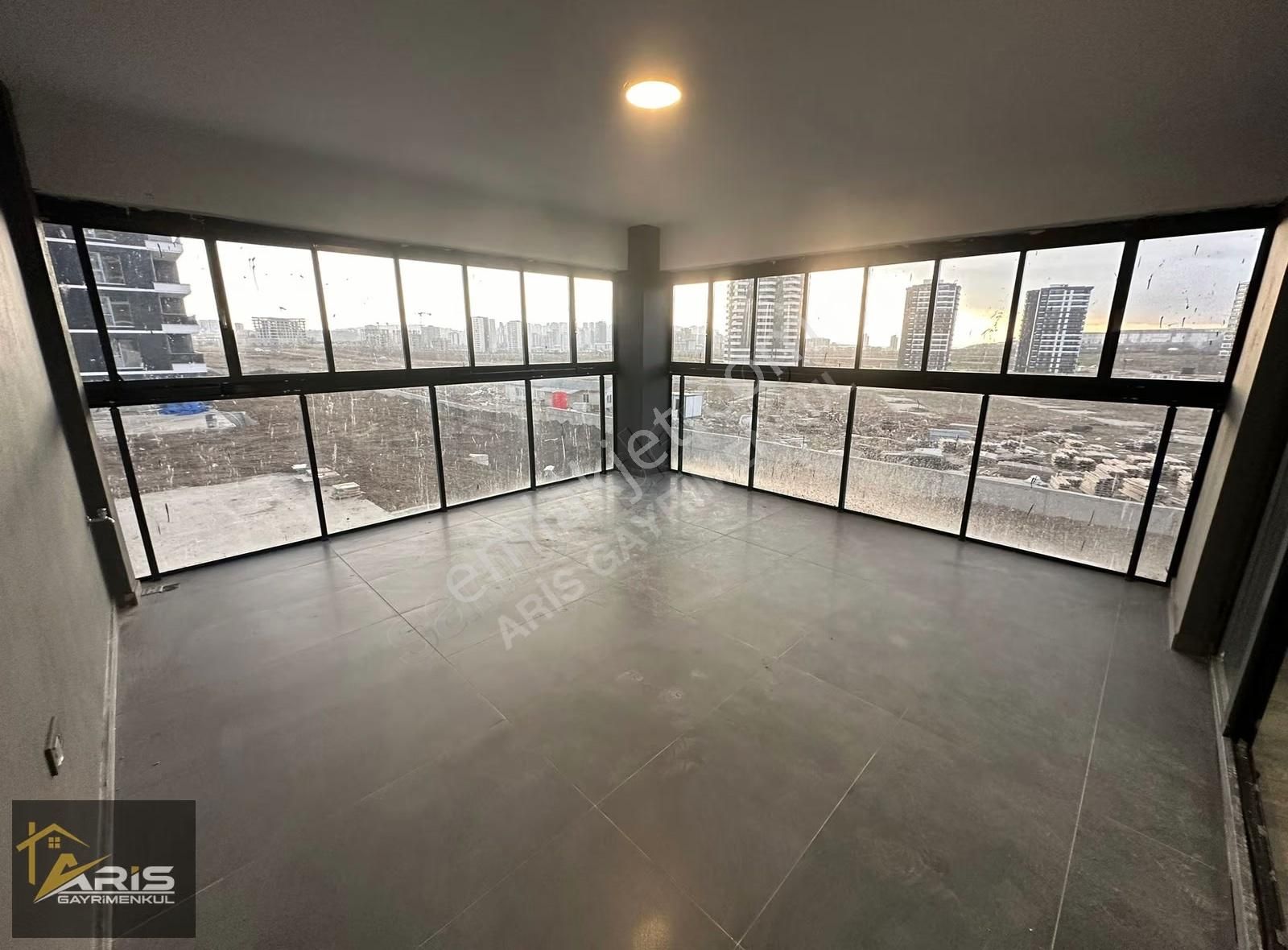 Aris'ten Büyüleyici Konsept! Yeni Bulvar Üzeri Ada Mutfak Şık4+1 - Görsel 15