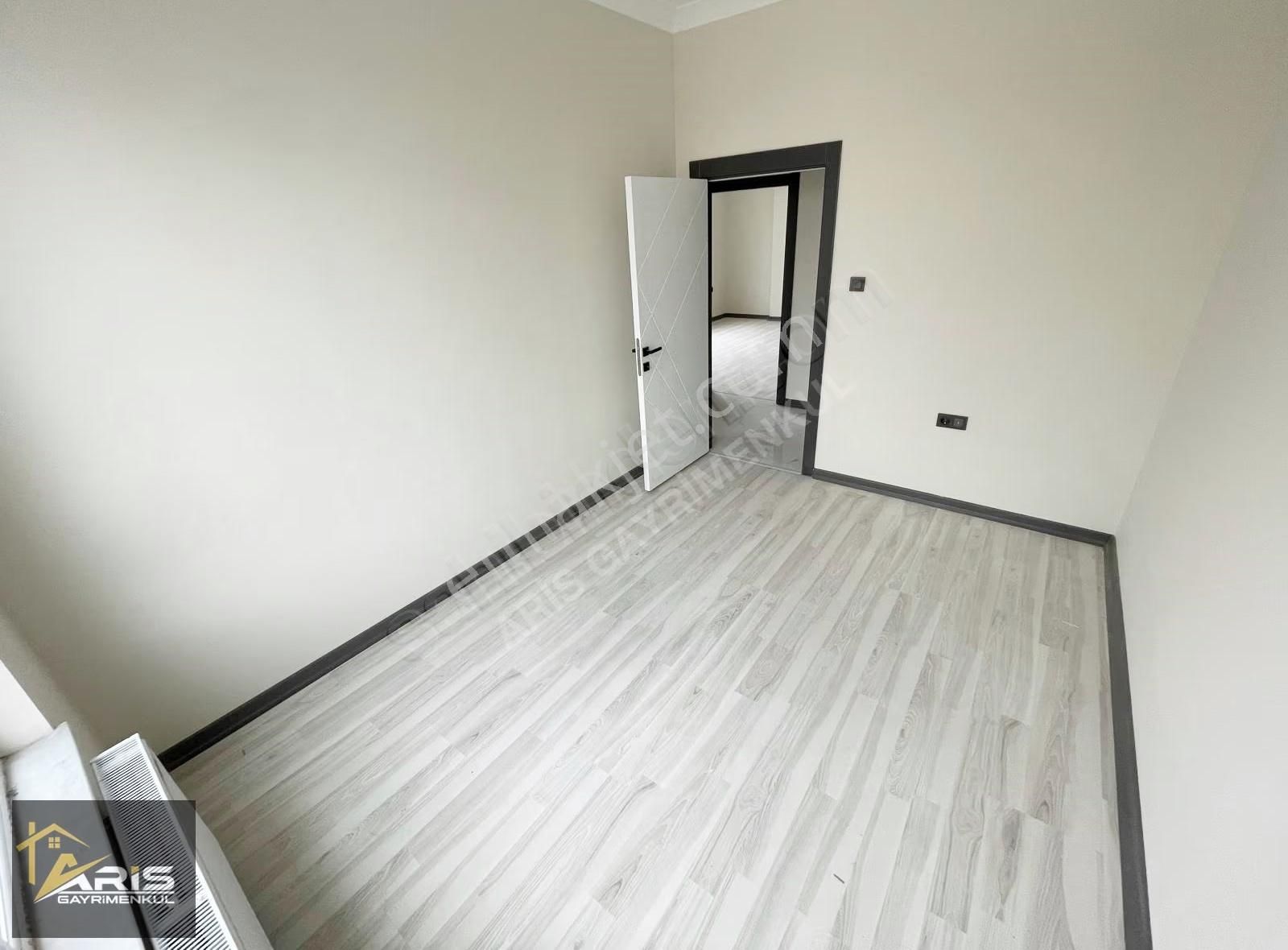 Aris'ten 3.5+1site Konforu İle Şehrin Silüetini Evinize Taşıyın! - Görsel 29