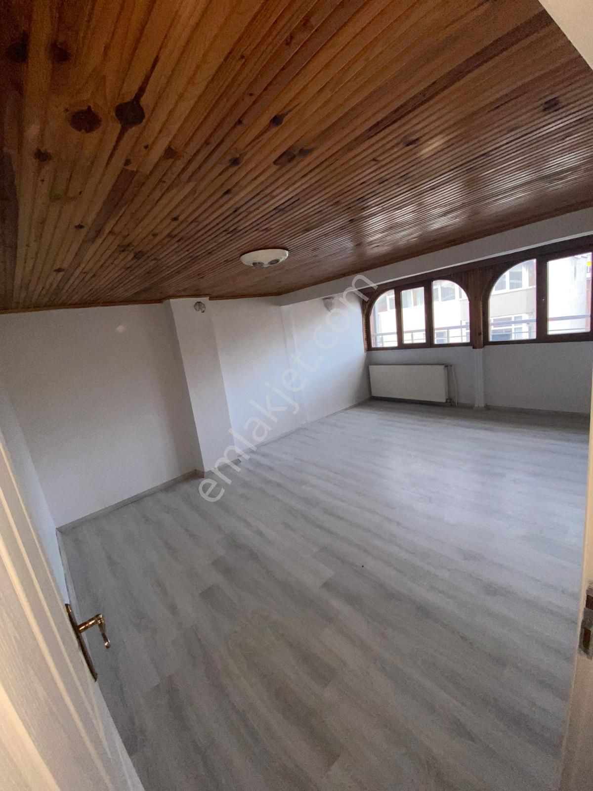 Aydın İnş Cebeci Mah 2+1 100m2 Çatı Kat Haseki Yürüme Mesafesi - Görsel 4