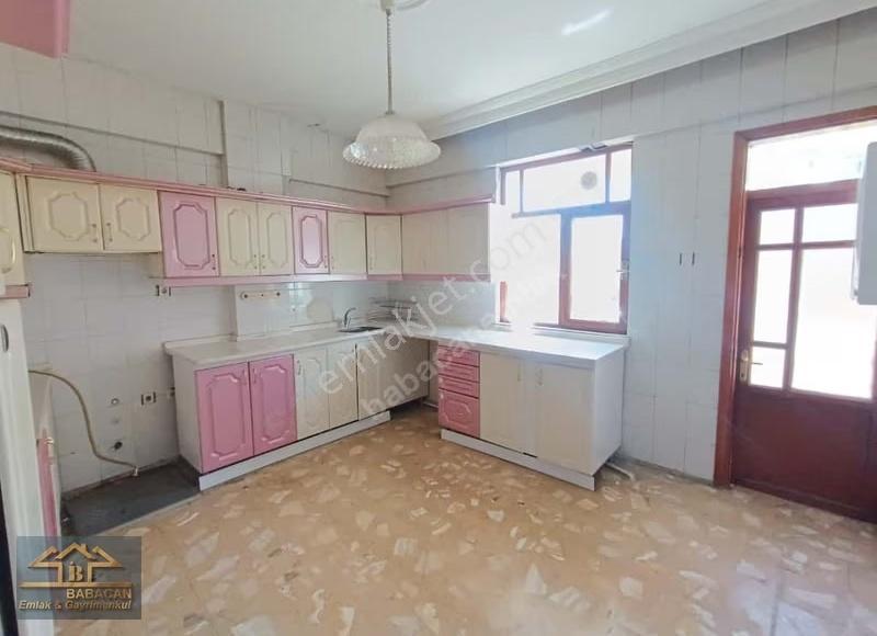 Babacandan Uçaksavarda Ofise Uygun Satılık Daire - Görsel 14