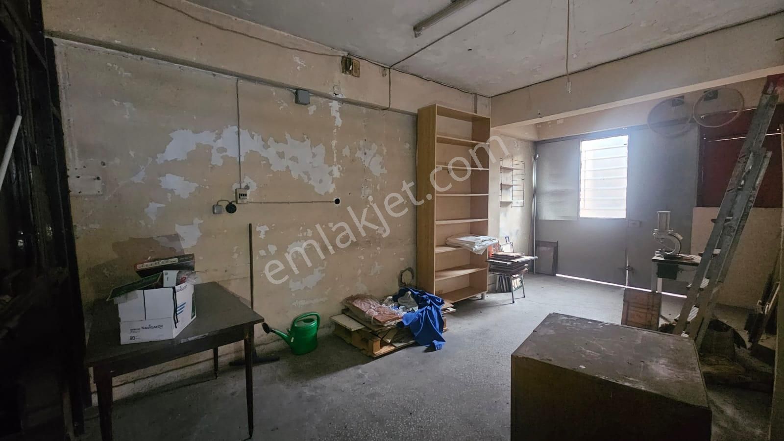 Bayrampaşa Cem İş Merkezin'de Kiralık Dükkan - Görsel 15