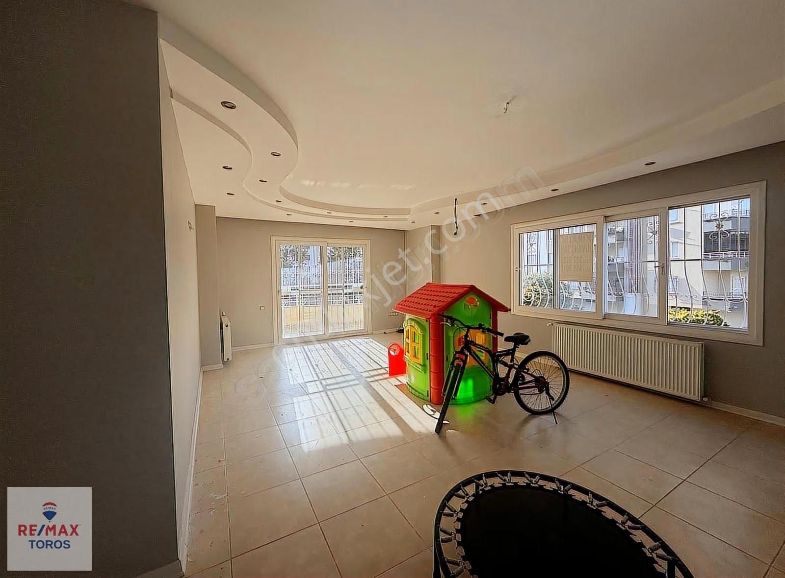 Remax Toros'tan Yenişehir'de Fazlıoğlu Plaza'da Kiralık 4+1 - Görsel 23