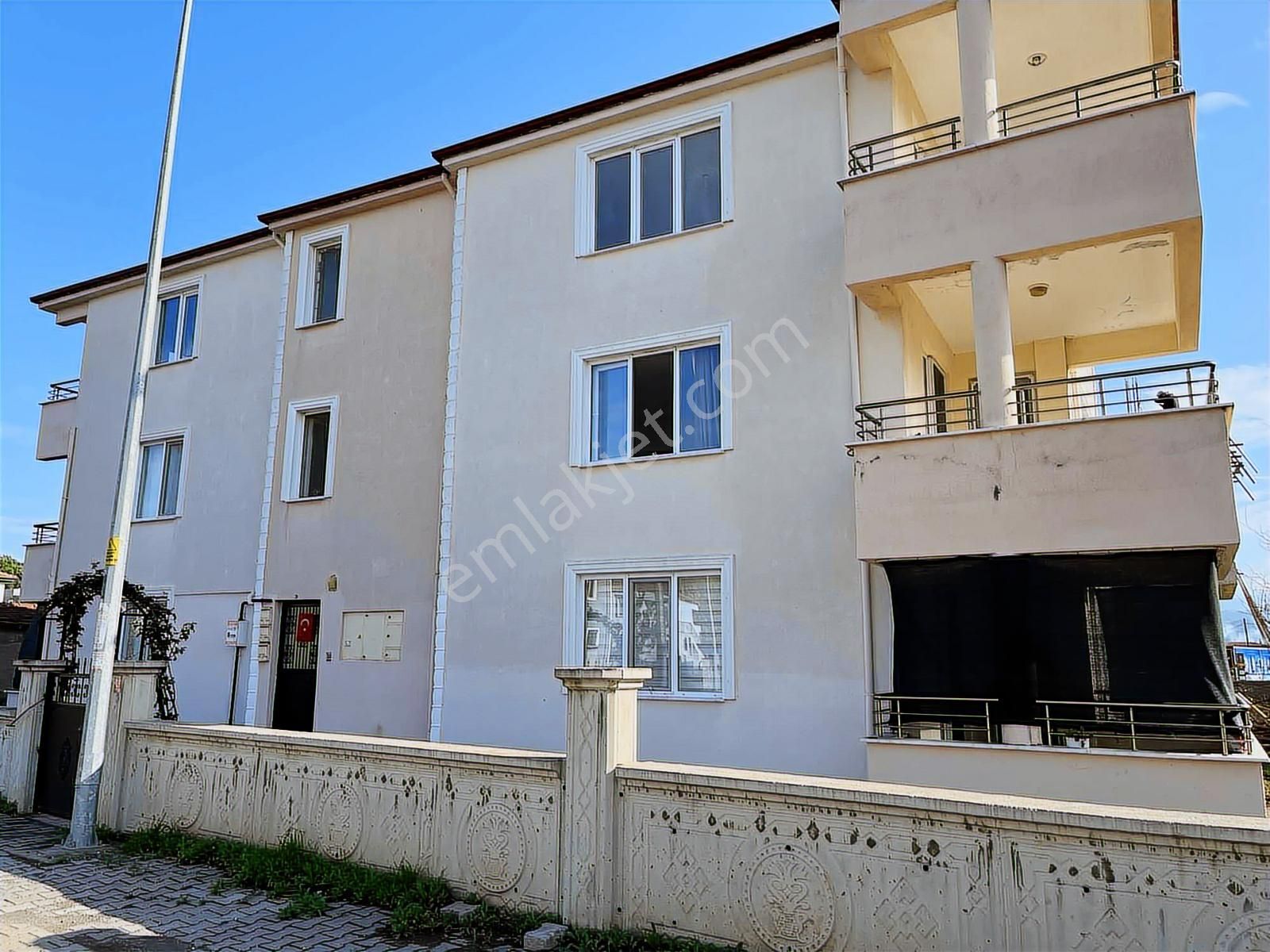 Gömeç Mithatpaşa Mahallesi Geniş Önü Açık Kiralık Daire - Görsel 17