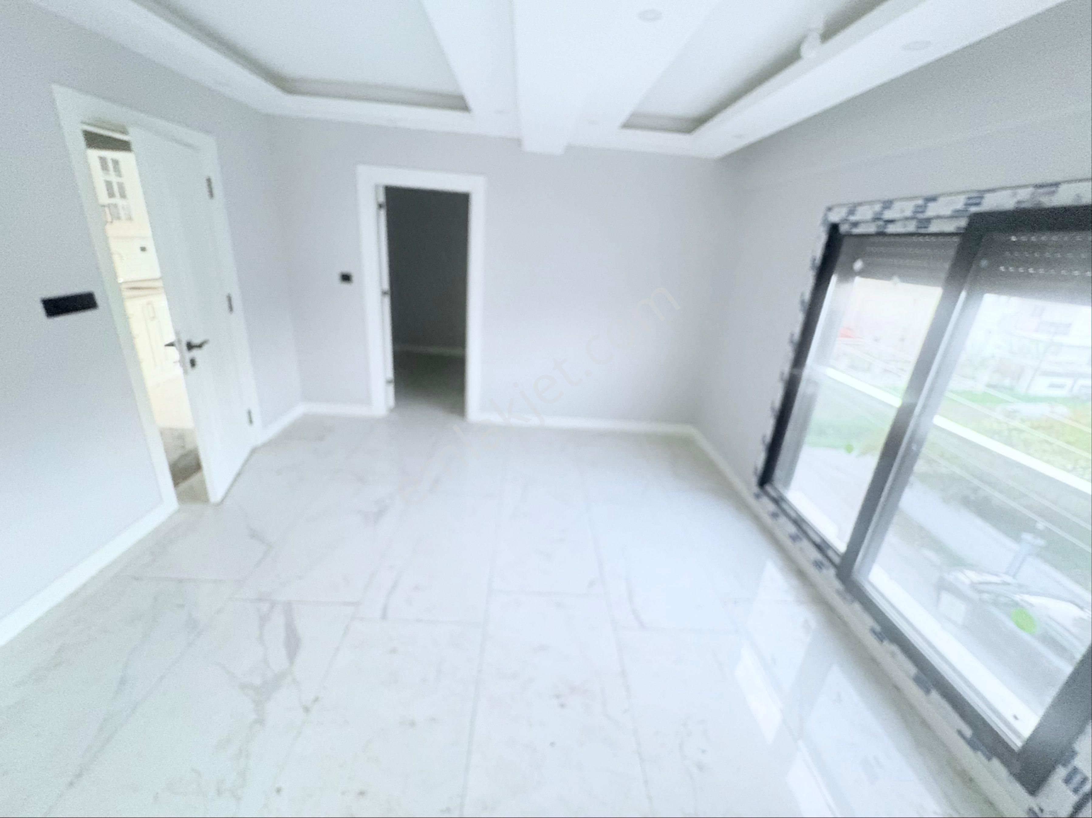 Azur Gayrimenkulden 4+1 2 Mutfak 3 Banyolu Yerden Istma Satılık 4+1 Tripleks - Görsel 9