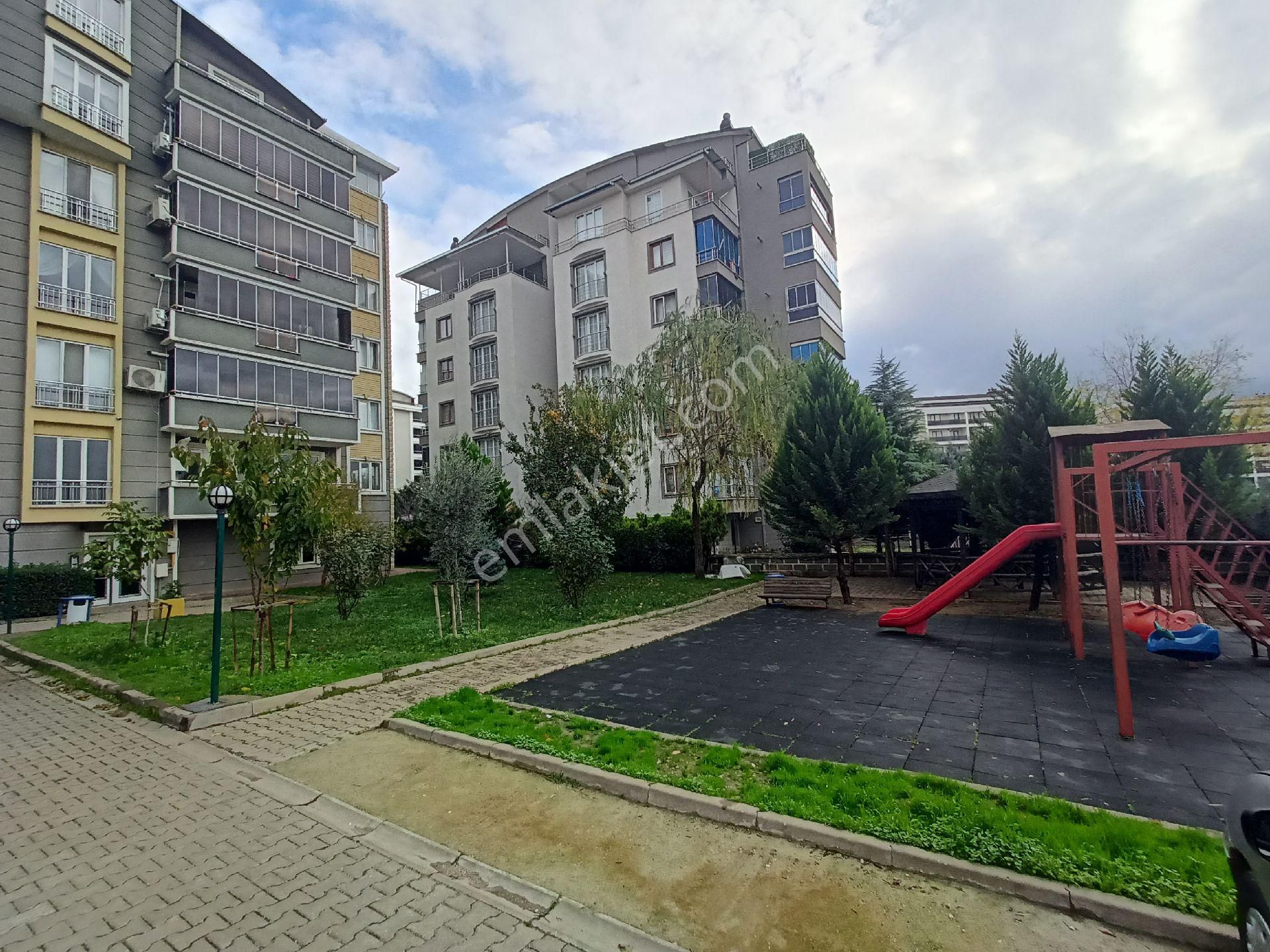 Kaçmaz Emlak Güneştepe Mah Murat Kent Site Satılık 3+1 Daire - Görsel 19