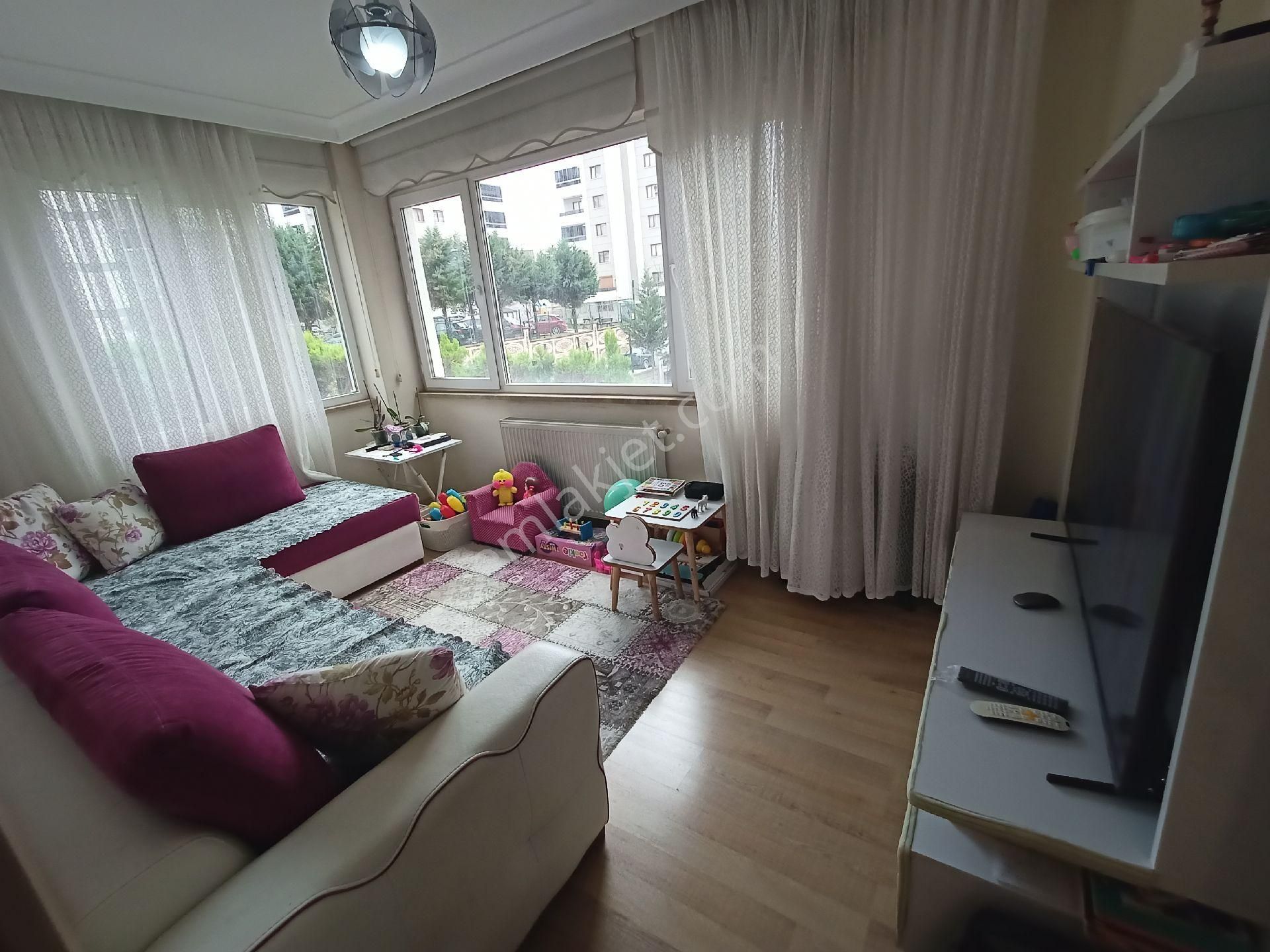 Kaçmaz Emlak Güneştepe Mah Murat Kent Site Satılık 3+1 Daire - Görsel 15