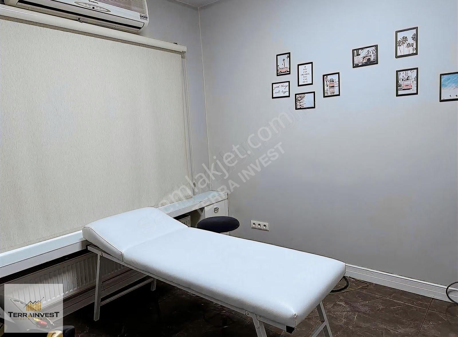 Zafer Meydanında Merkezi Konumda Bakımlı,masrafsız Kiralık Ofis - Görsel 6