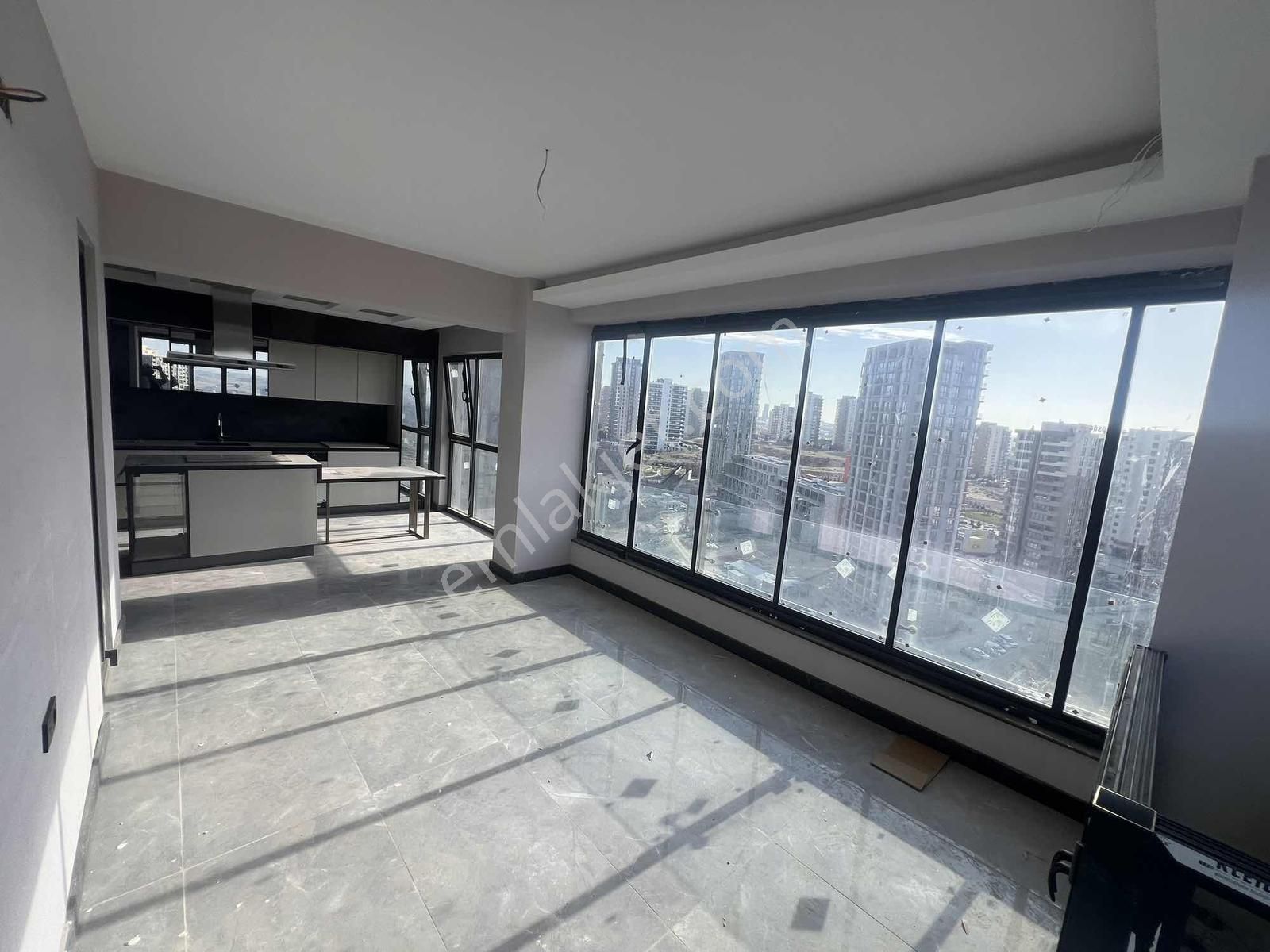 Turyap'tan Lita Astoria Da 22.katta Full Yapılı Kiralık Daire - Görsel 4