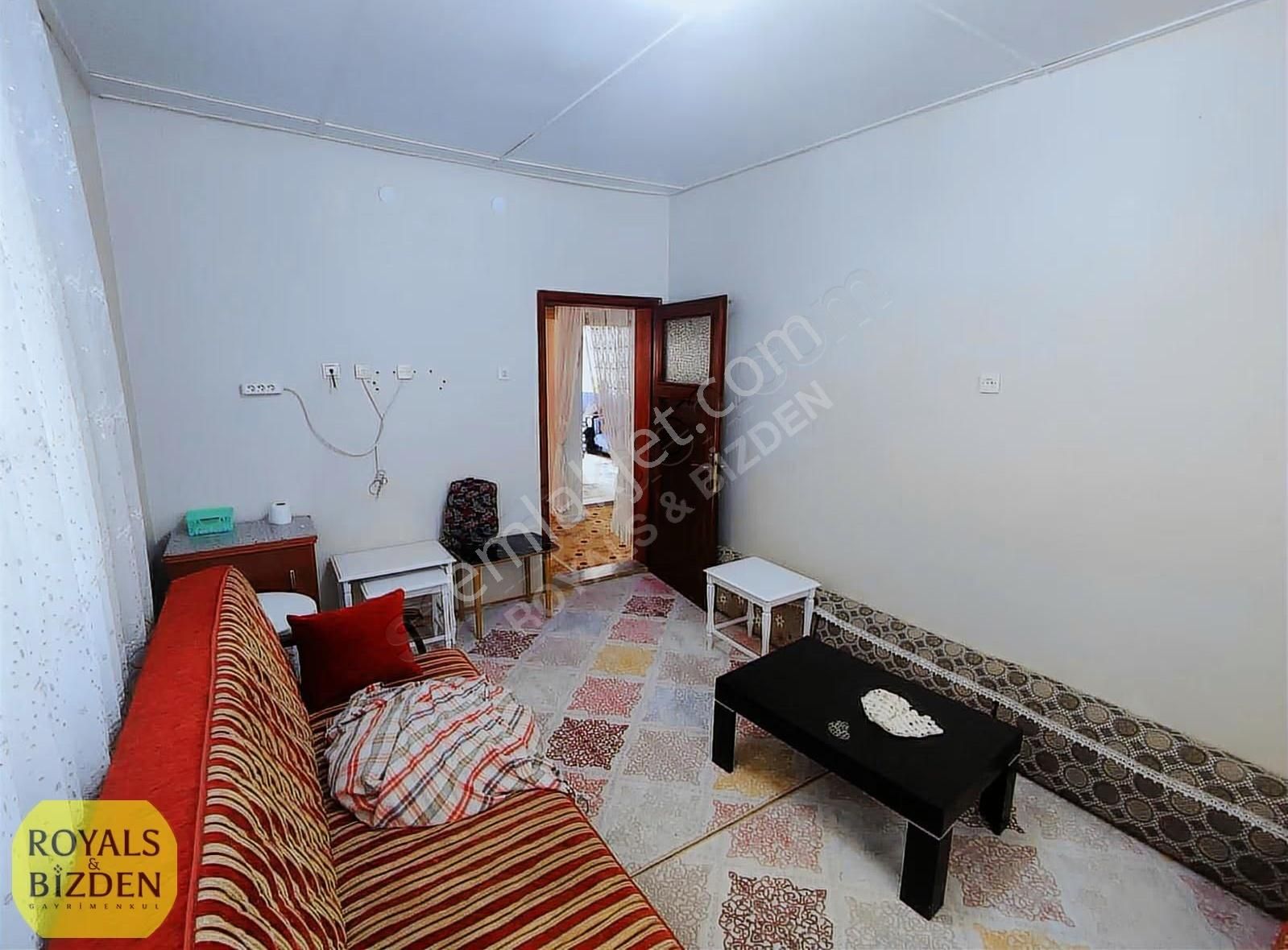 Selçuklu Hocacihan Mahallesinde Cadde Yakını 4+1 Müstaskil Ev - Görsel 2