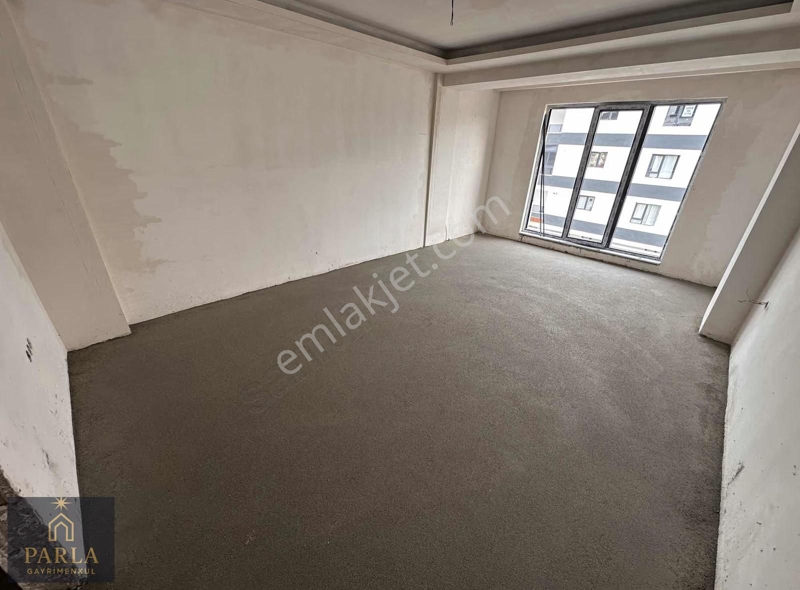 Parla Emlak'tan Fevziçakmak Mah. 3+1/3.kat/120m2 (3 Aya Teslim) - Görsel 14