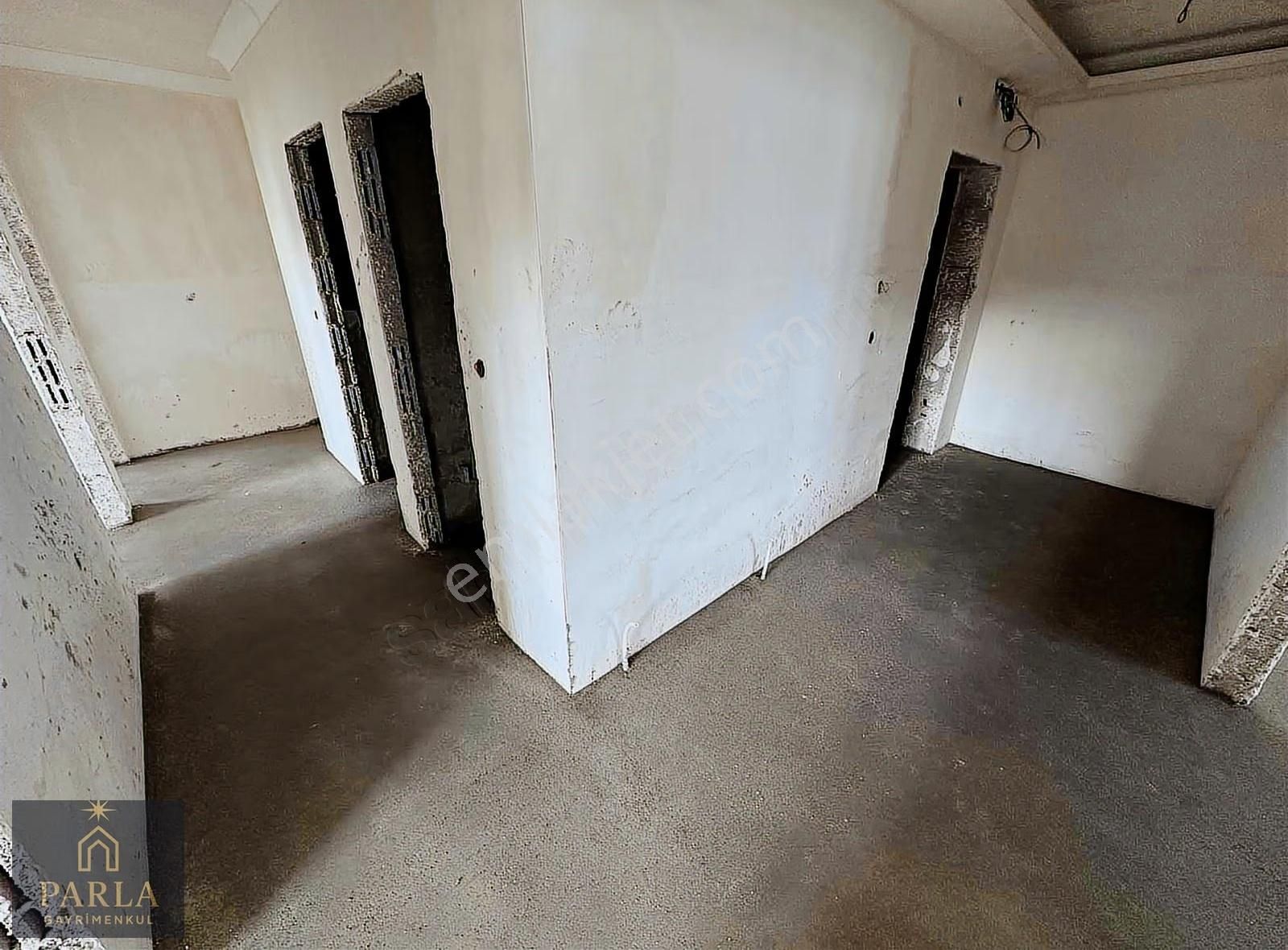 Parla Emlak'tan Fevziçakmak Mah. 3+1/3.kat/120m2 (3 Aya Teslim) - Görsel 16